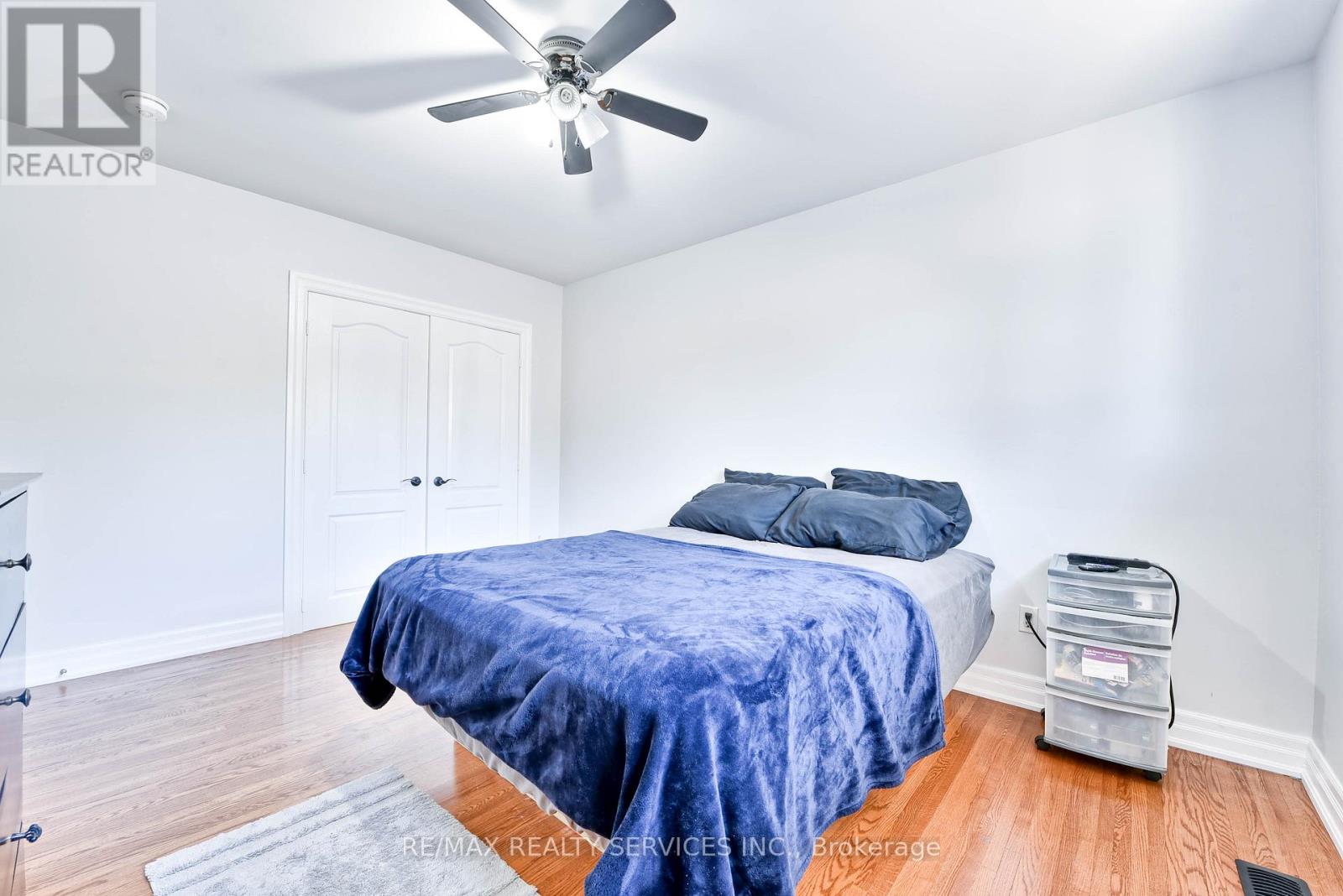 23 Windermere Court, Brampton (Northwood Park), Ontario  L6X 2L5 - Photo 22 - W12401346