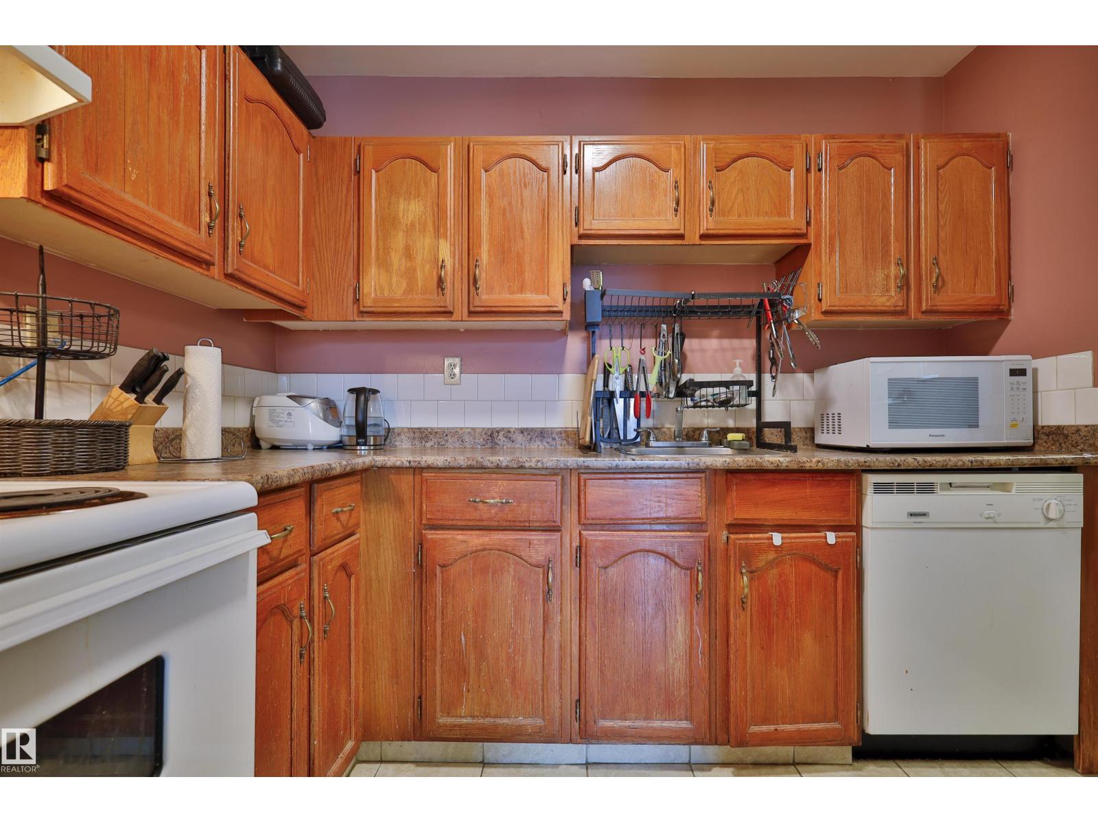 #505 10175 109 St Nw, Edmonton, Alberta  T5J 3P2 - Photo 7 - E4457599