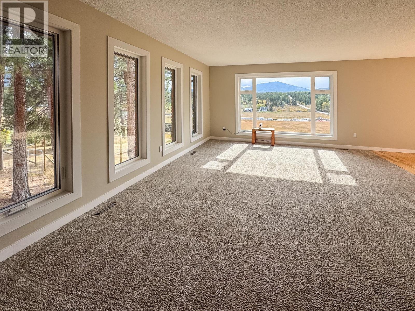 3025 9th Street S, Cranbrook, British Columbia V1C 7A8 - Photo 19 - 10362443