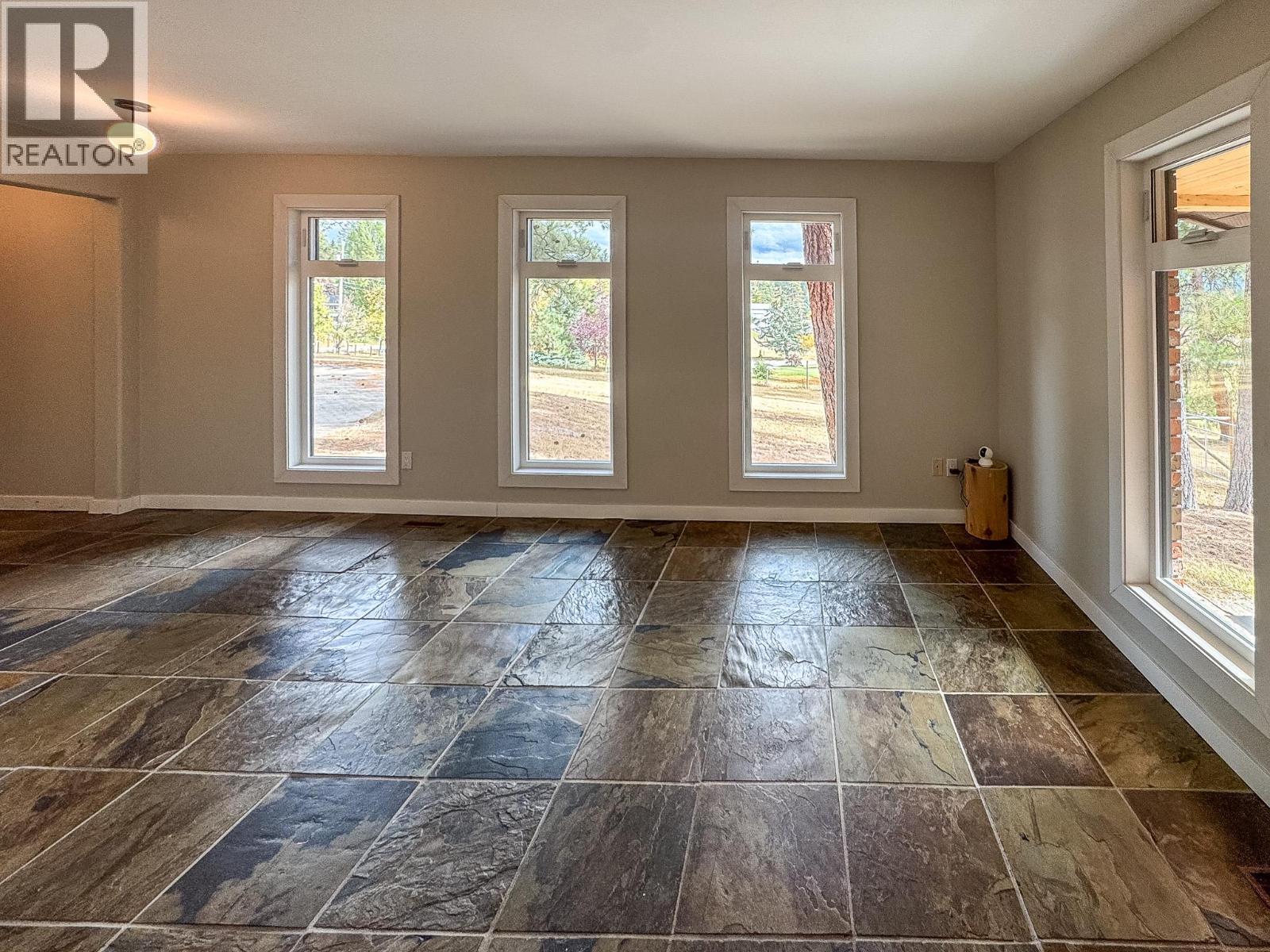 3025 9th Street S, Cranbrook, British Columbia V1C 7A8 - Photo 17 - 10362443