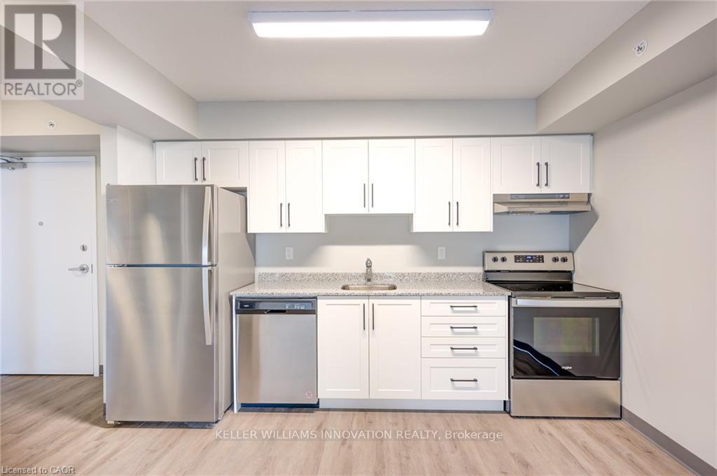 405 - 595 STRASBURG ROAD, Kitchener, Ontario