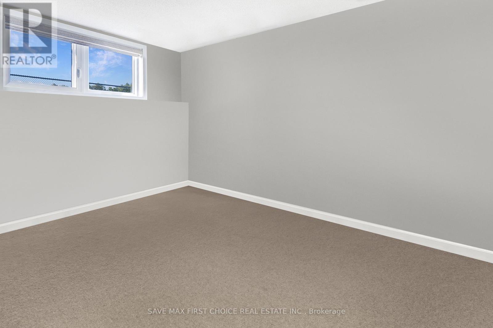 2070 Winsome Terrace, Ottawa, Ontario  K4A 5M9 - Photo 15 - X12401333