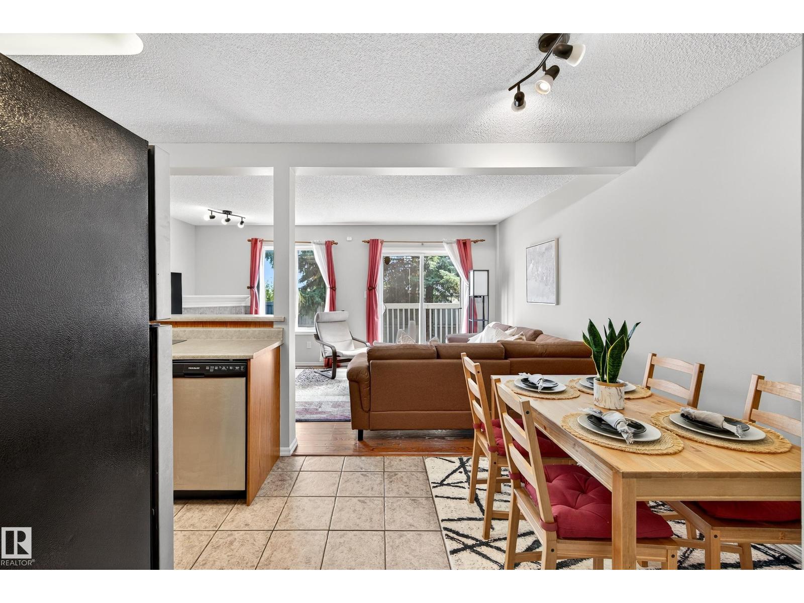 #24 14603 Miller Bv Nw, Edmonton, Alberta  T5Y 3B6 - Photo 8 - E4455412
