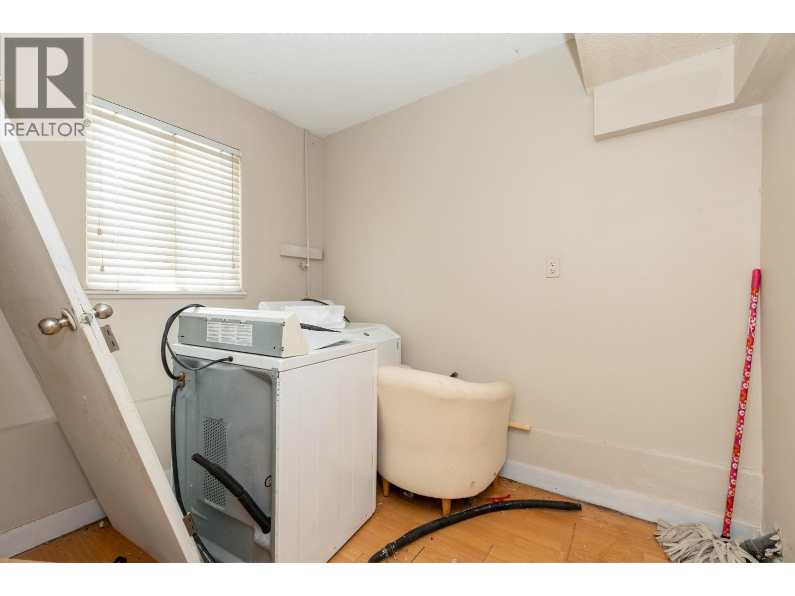 1-2, 4-7 322 Begin Street, Coquitlam, British Columbia  V3K 4V9 - Photo 18 - C8071164