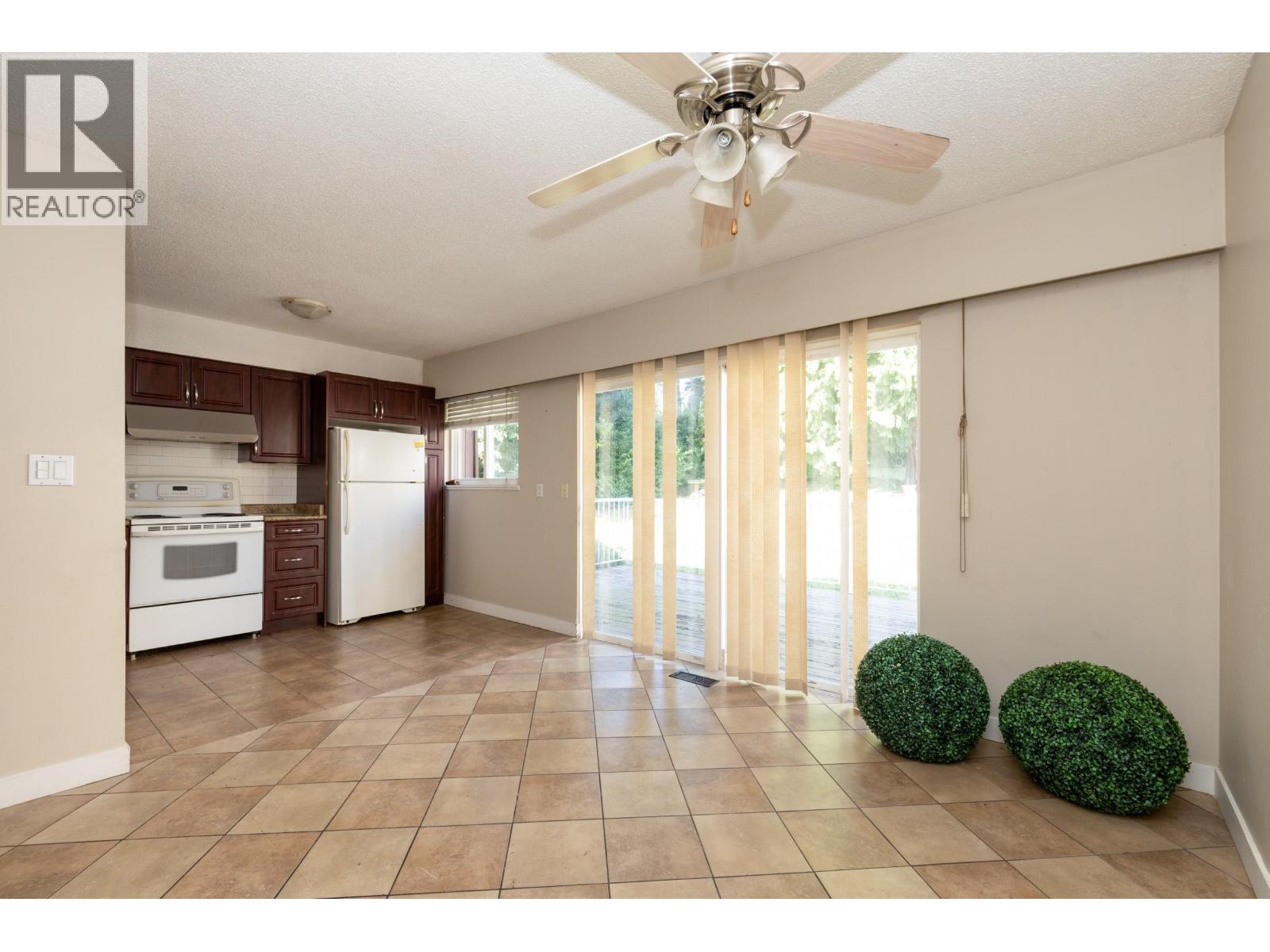 1-2, 4-7 322 Begin Street, Coquitlam, British Columbia  V3K 4V9 - Photo 8 - C8071164