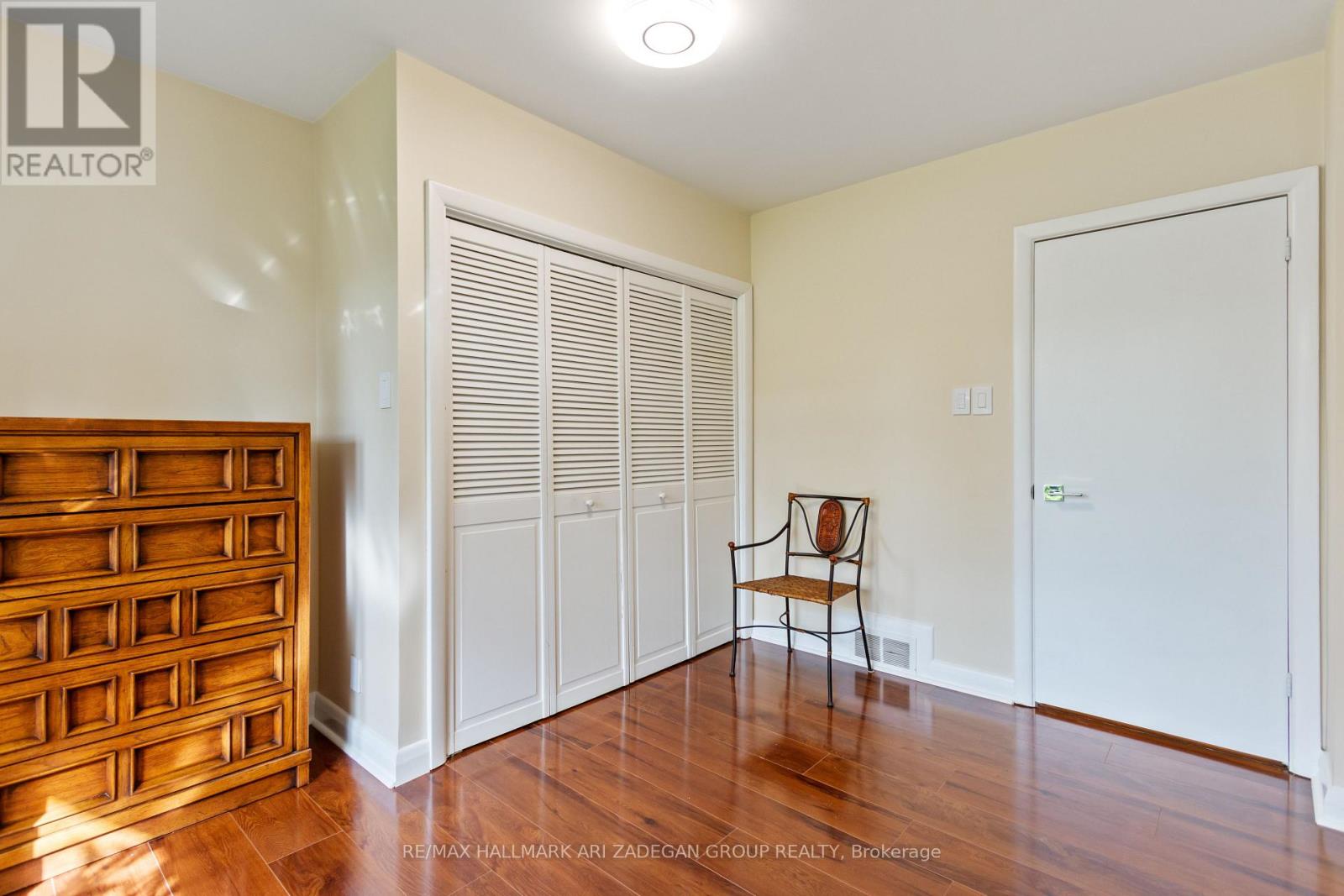 195 Burbank Drive, Toronto, Ontario  M2K 1P5 - Photo 15 - C12283471