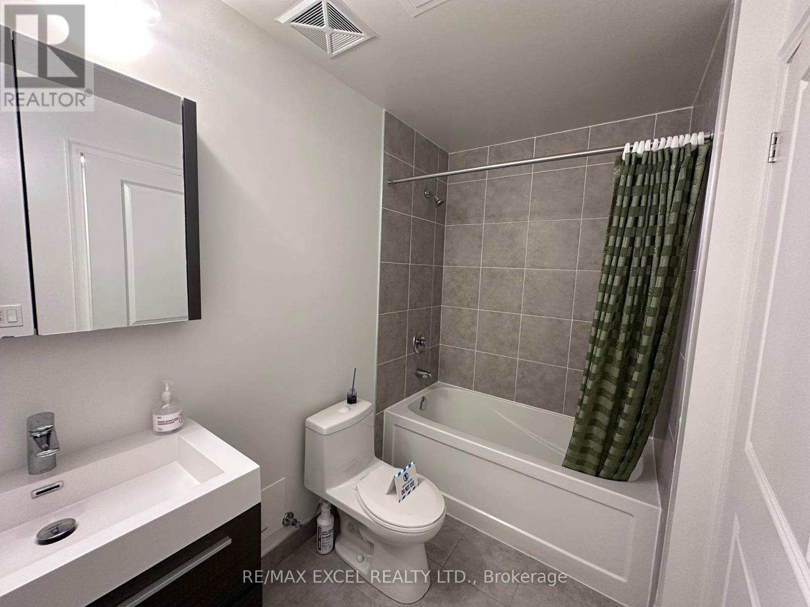1204a - 10 Rouge Valley Drive W, Markham, Ontario  L6G 0G9 - Photo 10 - N12401354