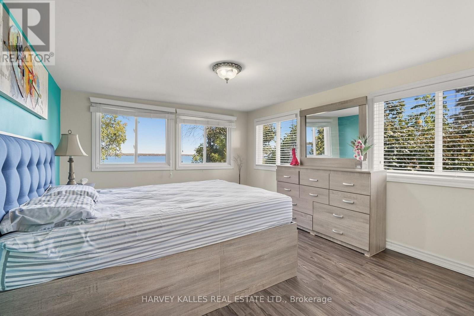 72 Lakeside Drive, Innisfil, Ontario  L9S 2V3 - Photo 36 - N12401370
