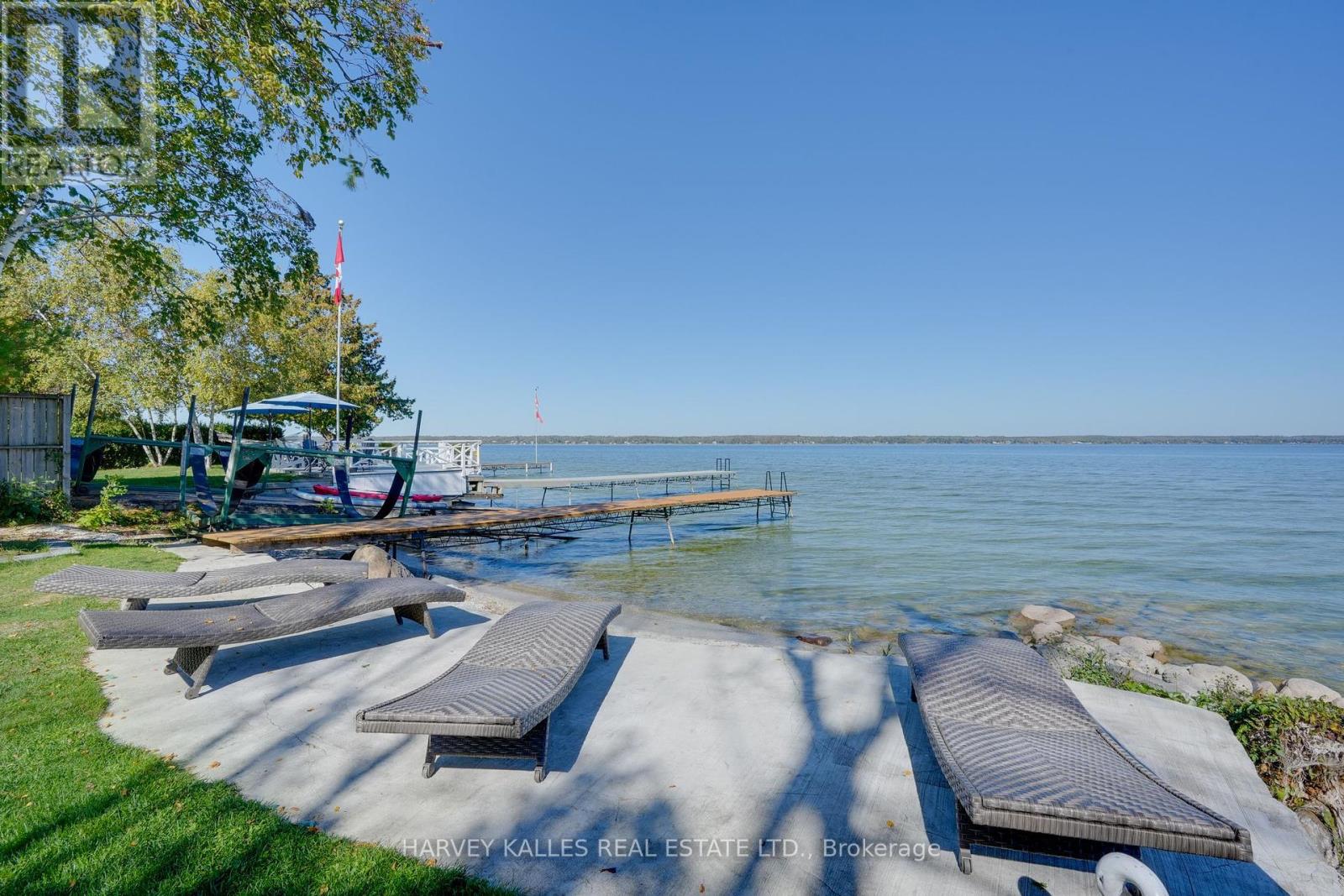 72 Lakeside Drive, Innisfil, Ontario  L9S 2V3 - Photo 8 - N12401370