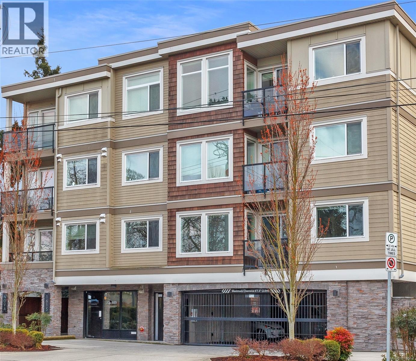 303 1615 Bay St, Victoria, British Columbia