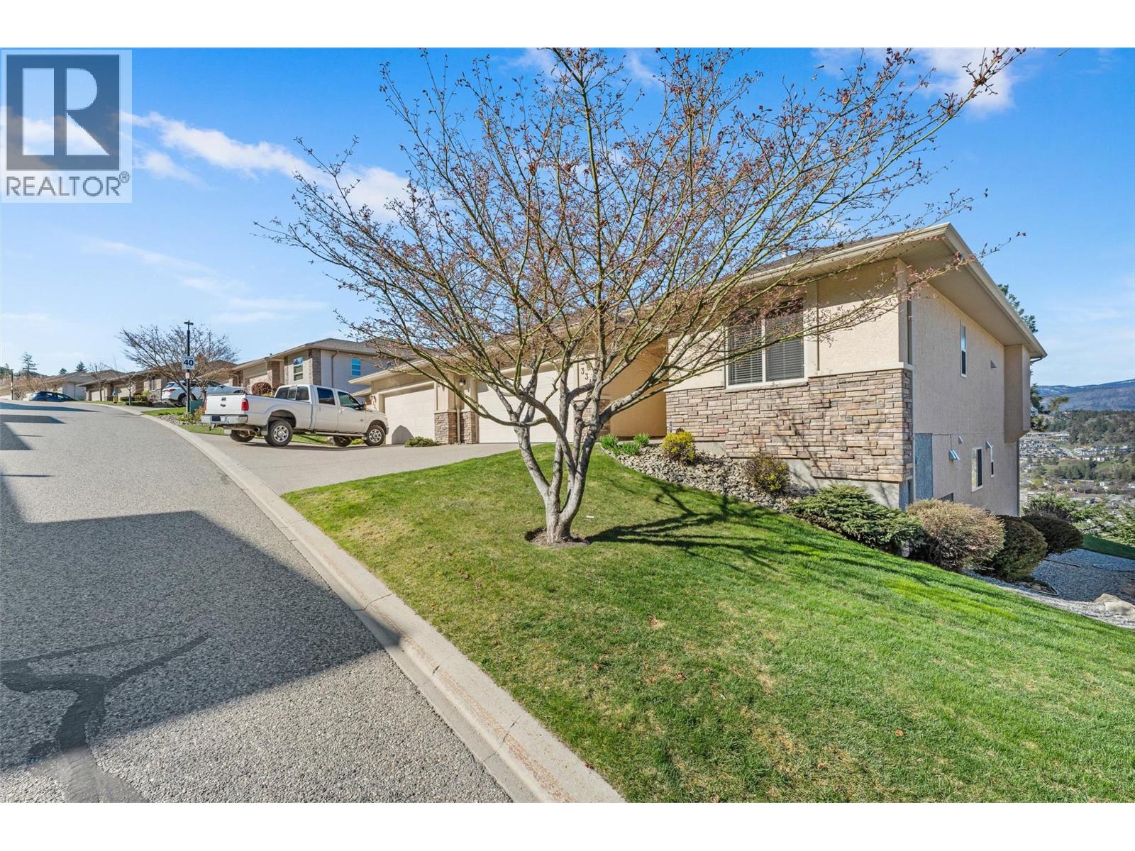 663 Denali Court Unit# 334, Kelowna, British Columbia  V1V 2R4 - Photo 2 - 10362822