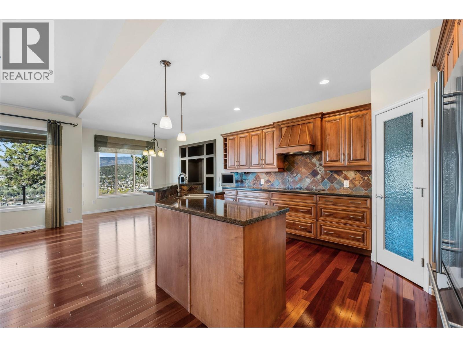 663 Denali Court Unit# 334, Kelowna, British Columbia  V1V 2R4 - Photo 8 - 10362822
