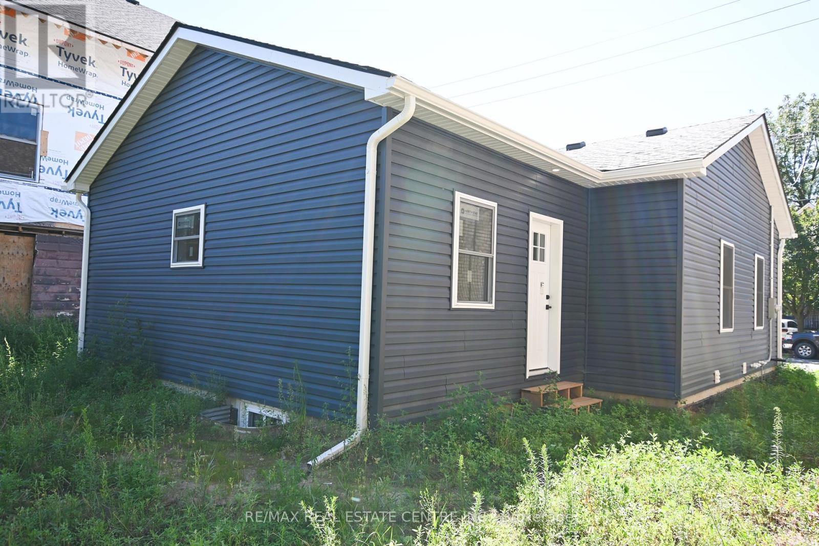 284 Darling Street, Brantford, Ontario  N3S 3X6 - Photo 29 - X12401356