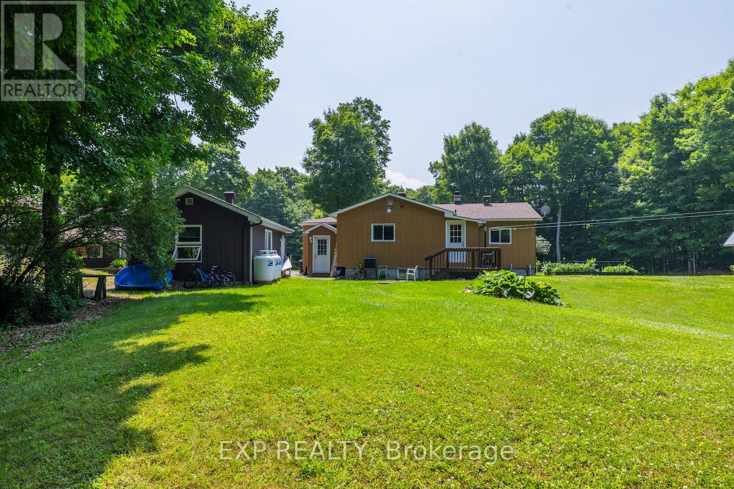 466 Wolf Grove Road, Mississippi Mills, Ontario  K0A 1A0 - Photo 2 - X12401416