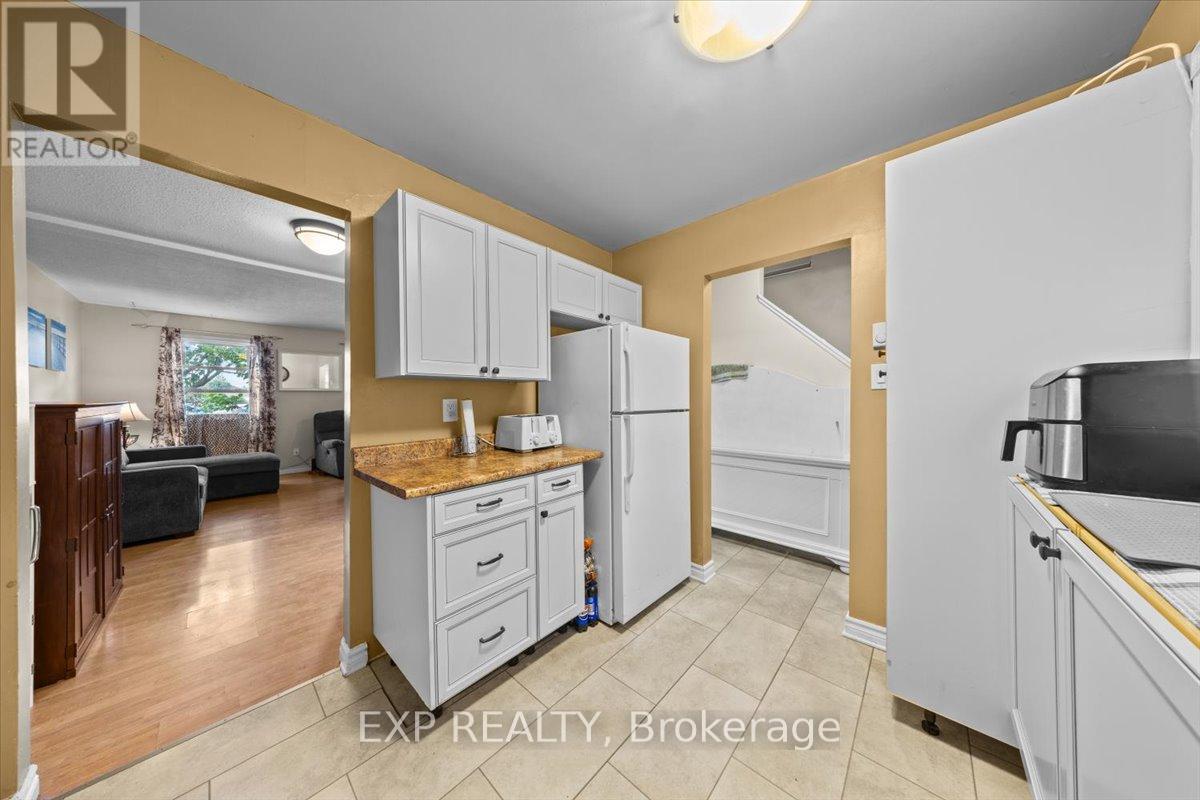 3166 Stockton Drive, Ottawa, Ontario  K1T 1S1 - Photo 16 - X12401423