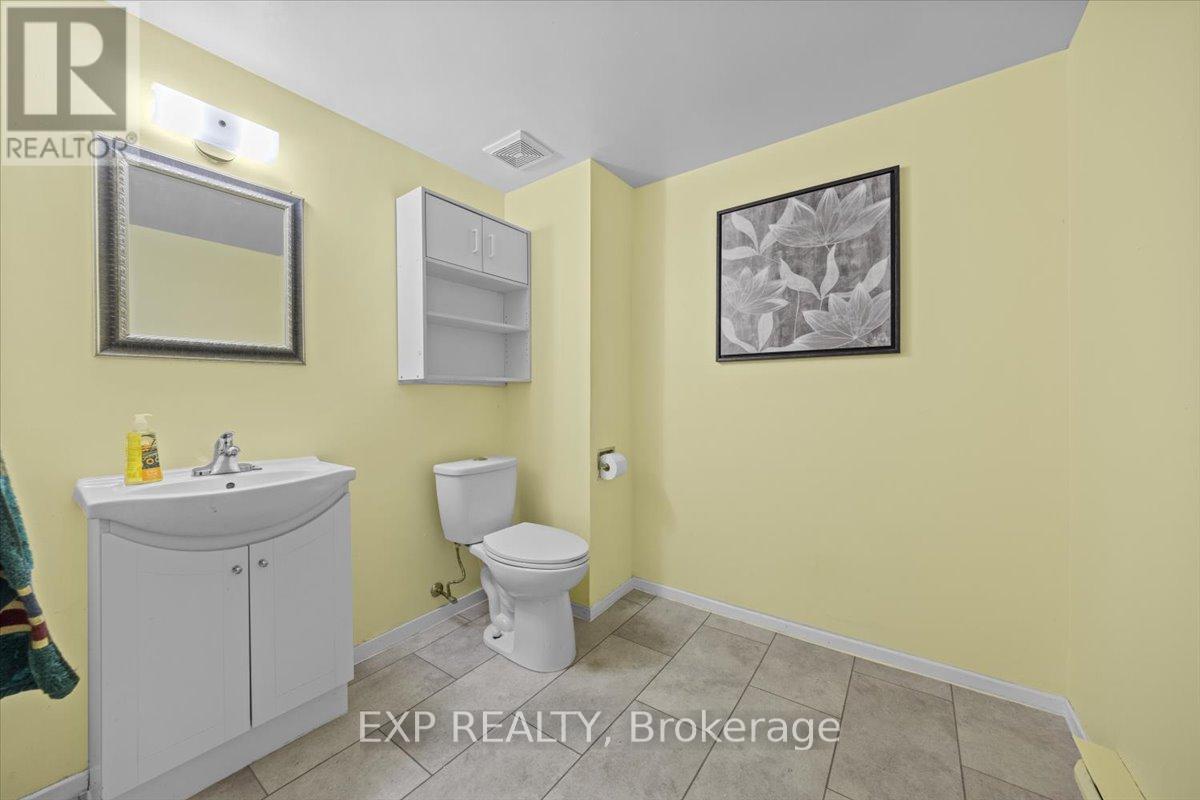 3166 Stockton Drive, Ottawa, Ontario  K1T 1S1 - Photo 27 - X12401423