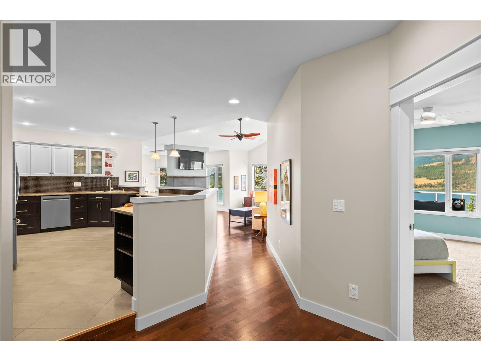 83 Peregrine Way Unit# 21, Vernon, British Columbia  V1H 1E9 - Photo 10 - 10362274