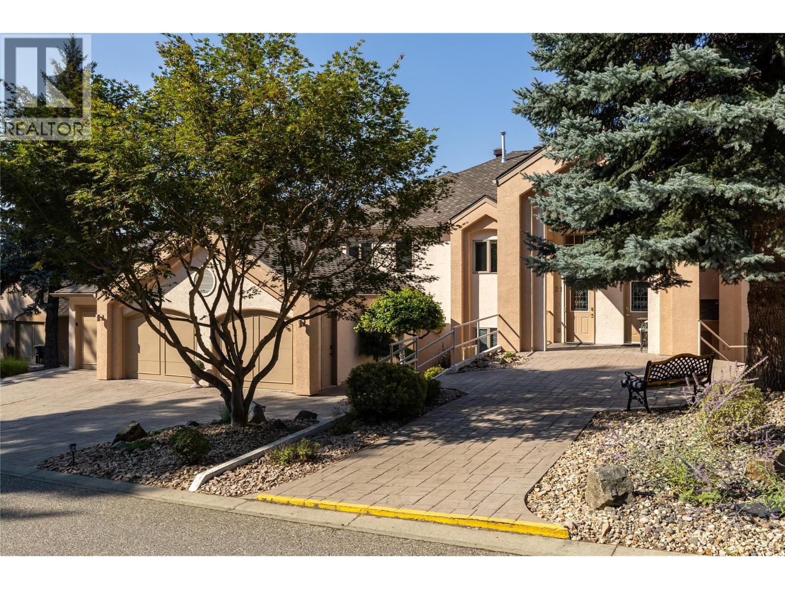 83 Peregrine Way Unit# 21, Vernon, British Columbia  V1H 1E9 - Photo 4 - 10362274