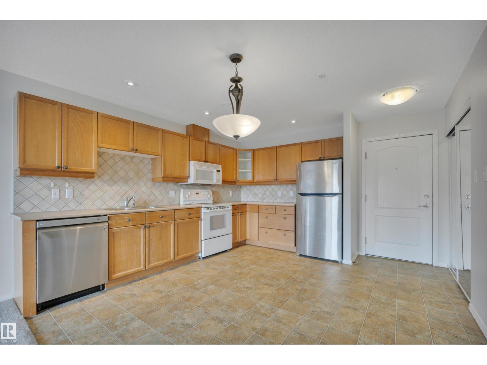 #331 592 Hooke Rd Nw, Edmonton, Alberta  T5A 5H2 - Photo 5 - E4457607