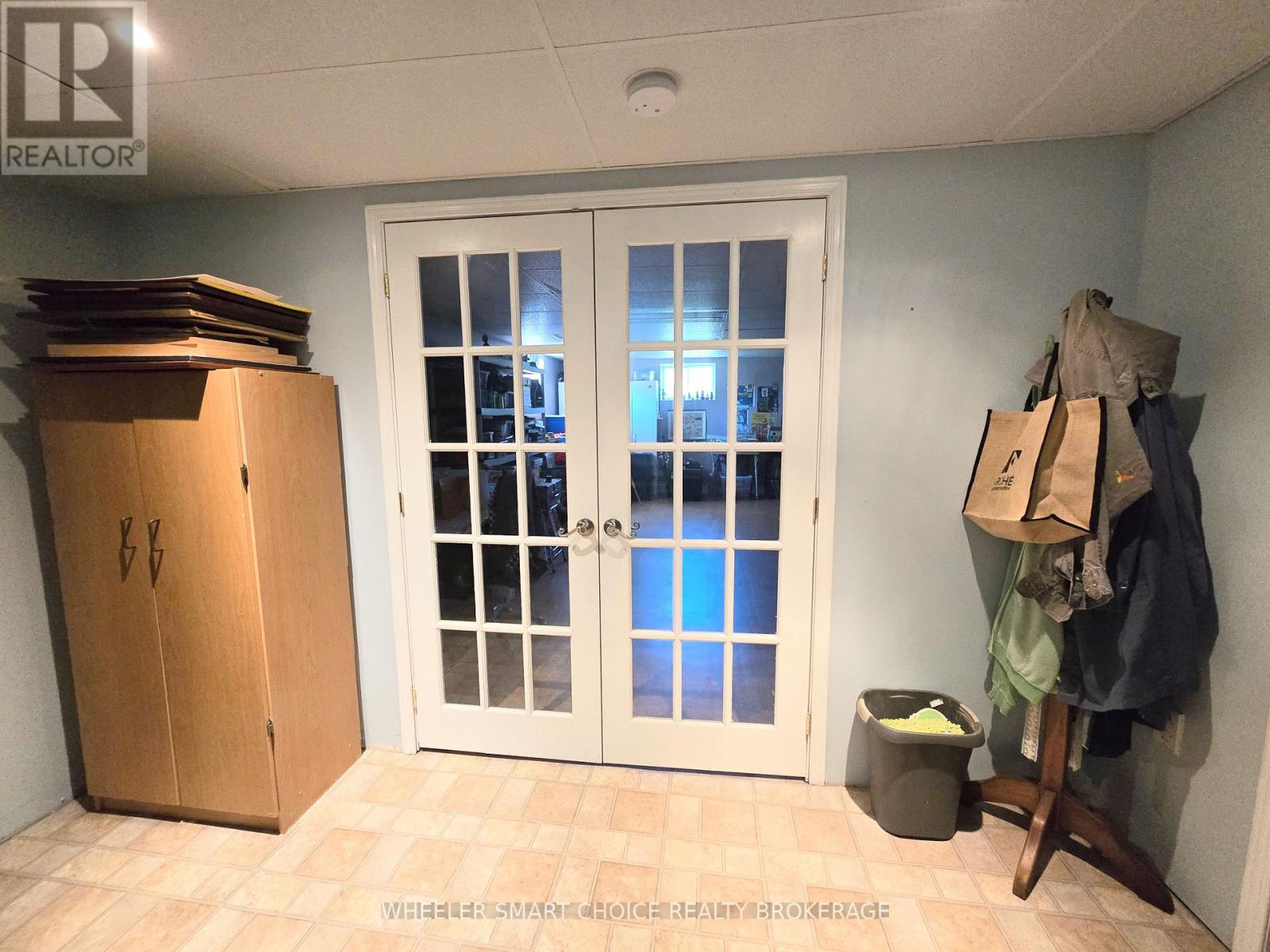 15206 Colonial Drive, South Stormont, Ontario  K0C 1M0 - Photo 23 - X12401432