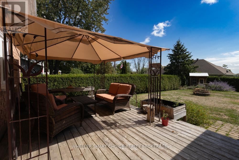 15206 Colonial Drive, South Stormont, Ontario  K0C 1M0 - Photo 8 - X12401432
