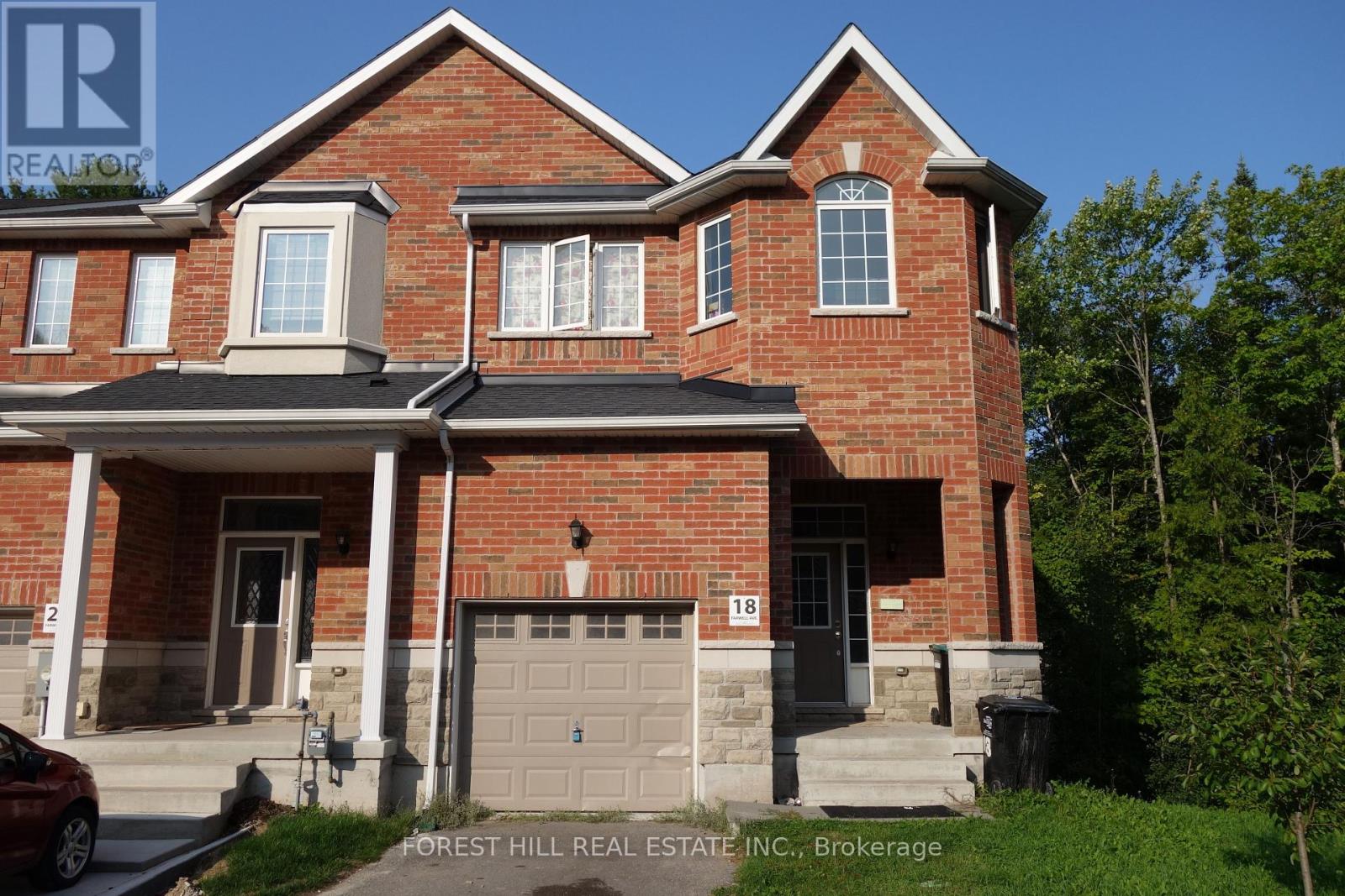 18 Farwell Avenue, Wasaga Beach, Ontario  L9Z 0H3 - Photo 1 - S12399820