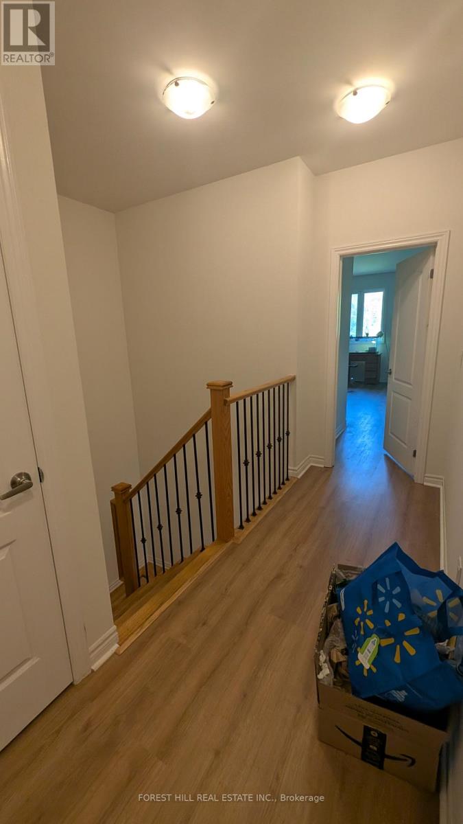 18 Farwell Avenue, Wasaga Beach, Ontario  L9Z 0H3 - Photo 9 - S12399820
