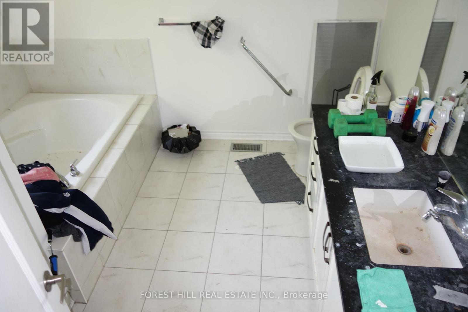 18 Farwell Avenue, Wasaga Beach, Ontario  L9Z 0H3 - Photo 20 - S12399820