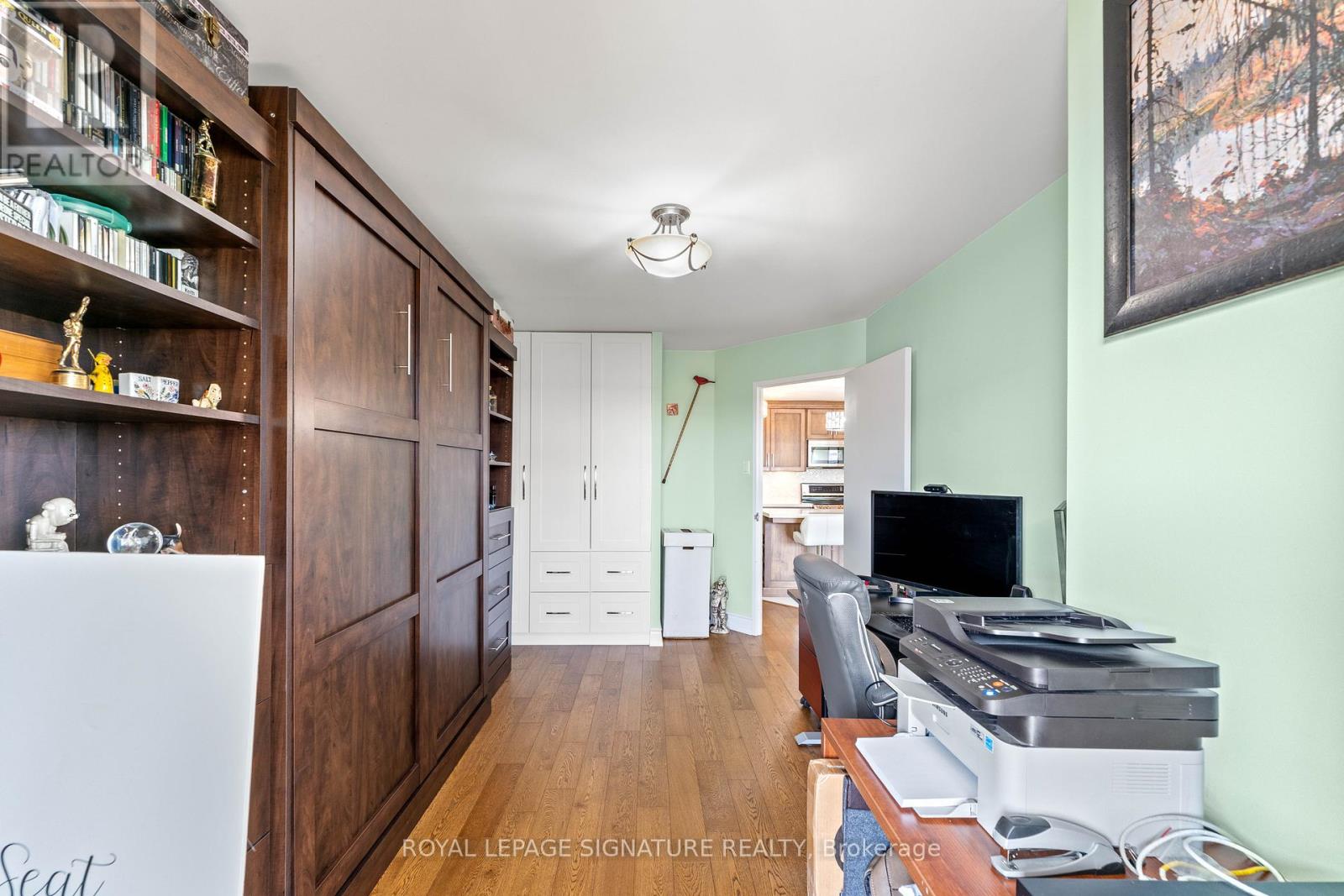 1007 - 250 Davis Drive, Newmarket, Ontario  L3Y 7T7 - Photo 22 - N12401439