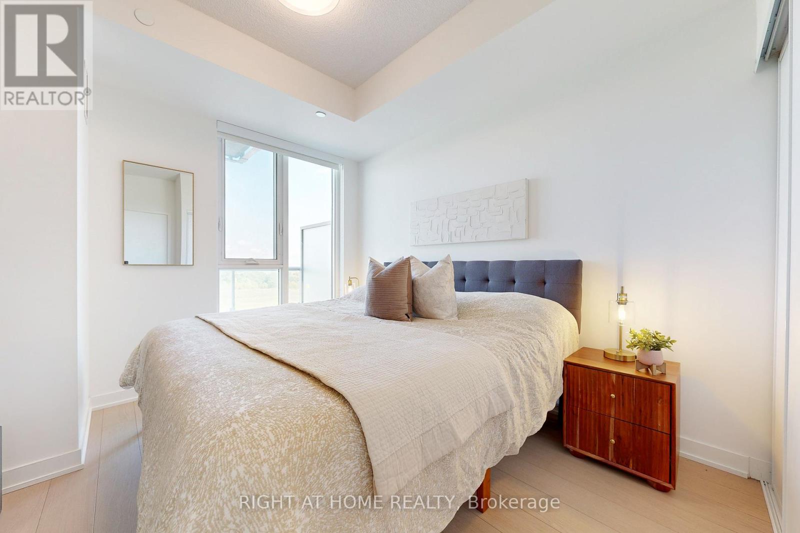 B807 - 292 Verdale Crossing, Markham, Ontario  L6G 0H6 - Photo 17 - N12401446