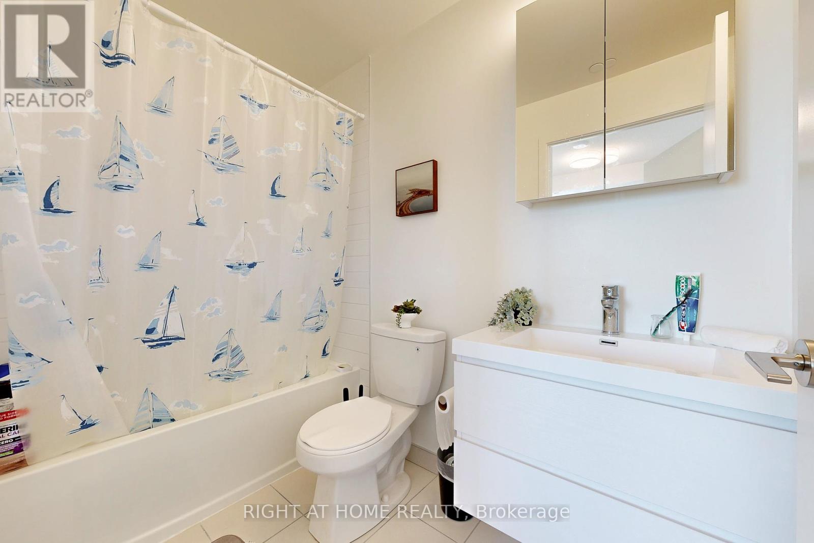B807 - 292 Verdale Crossing, Markham, Ontario  L6G 0H6 - Photo 20 - N12401446