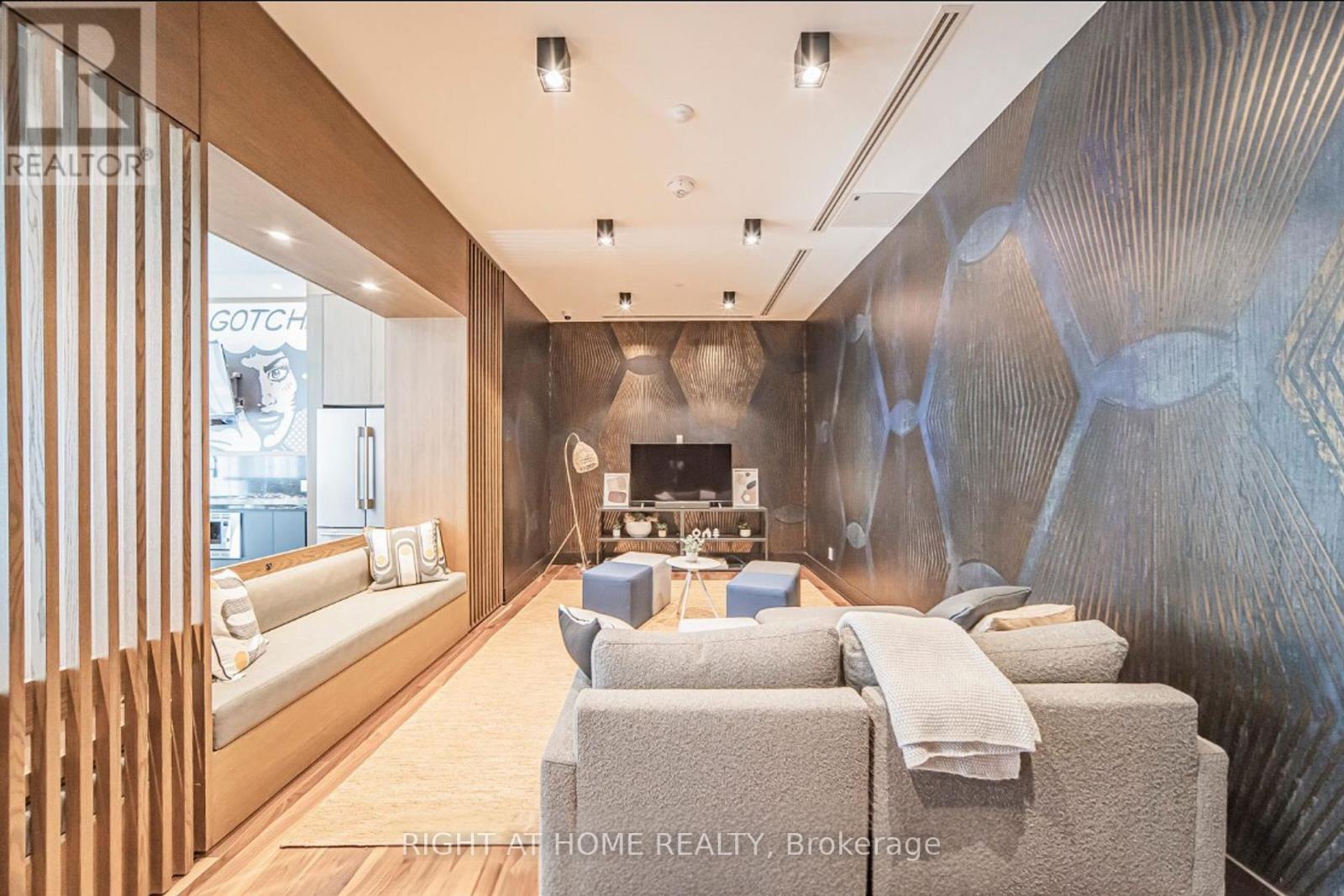 B807 - 292 Verdale Crossing, Markham, Ontario  L6G 0H6 - Photo 28 - N12401446