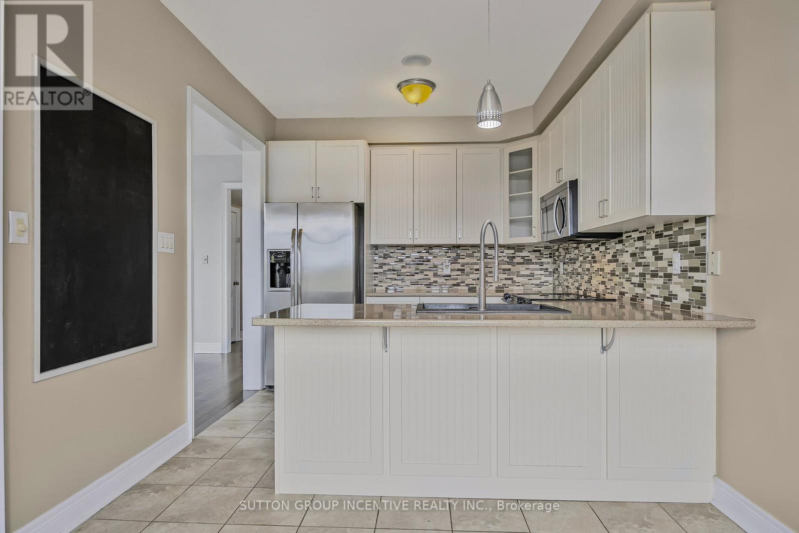 76 Forsyth Crescent, Barrie, Ontario  L4N 6R1 - Photo 13 - S12401437