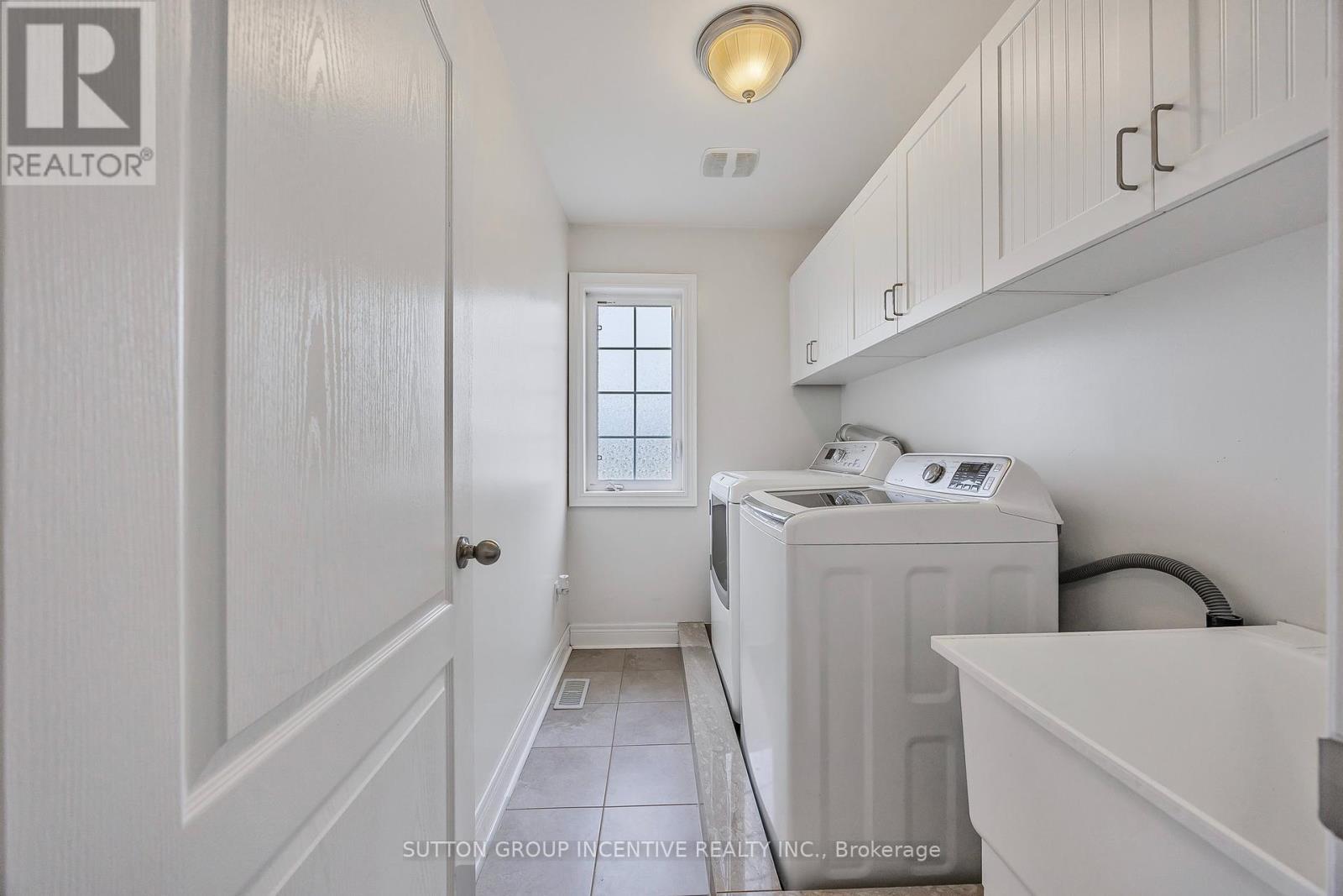76 Forsyth Crescent, Barrie, Ontario  L4N 6R1 - Photo 21 - S12401437