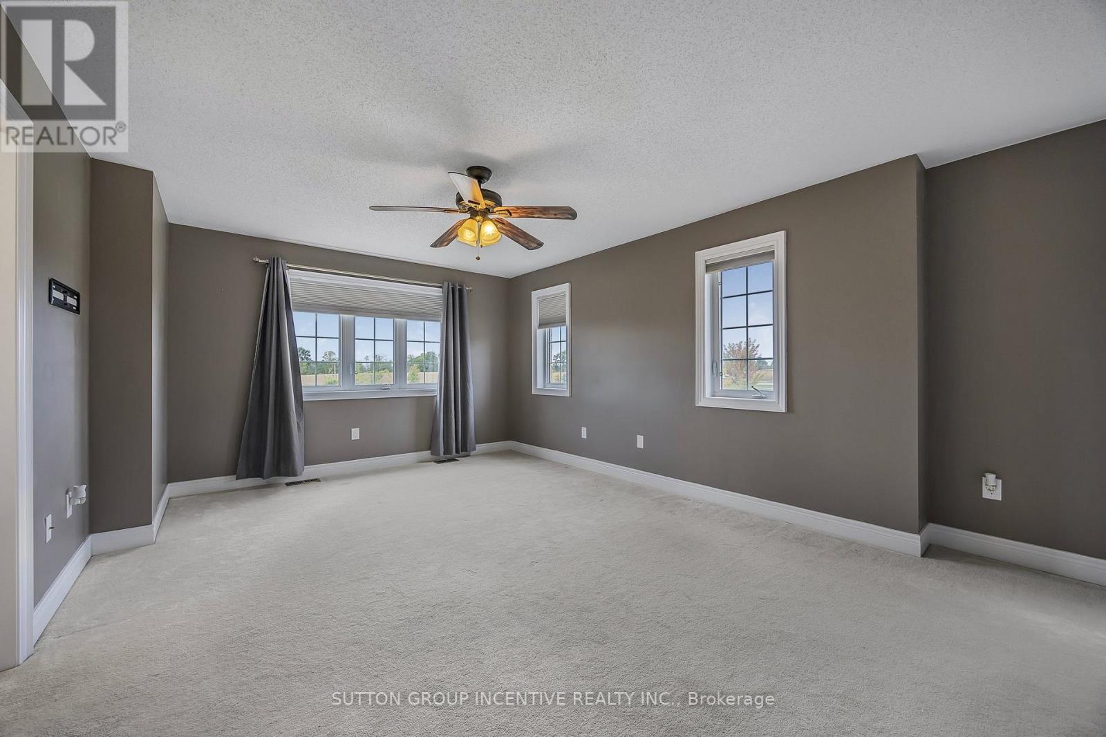 76 Forsyth Crescent, Barrie, Ontario  L4N 6R1 - Photo 23 - S12401437