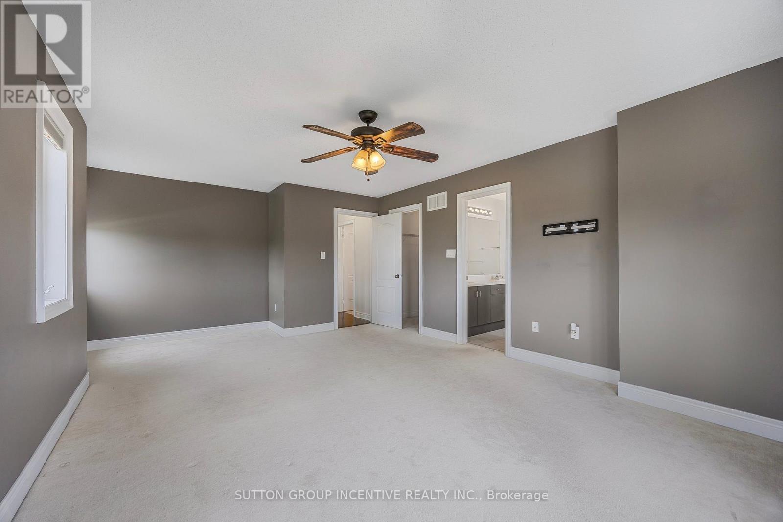 76 Forsyth Crescent, Barrie, Ontario  L4N 6R1 - Photo 25 - S12401437