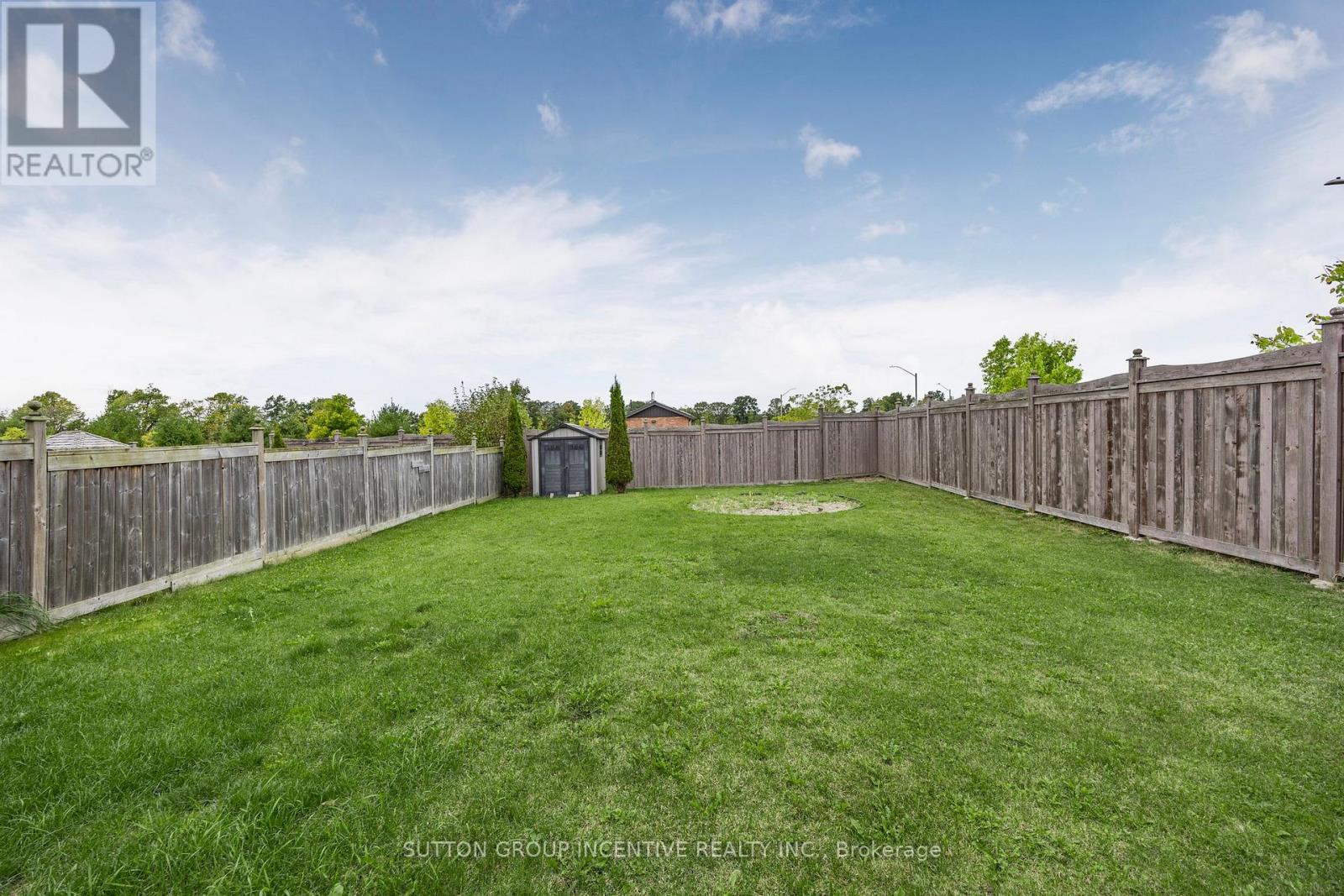 76 Forsyth Crescent, Barrie, Ontario  L4N 6R1 - Photo 35 - S12401437