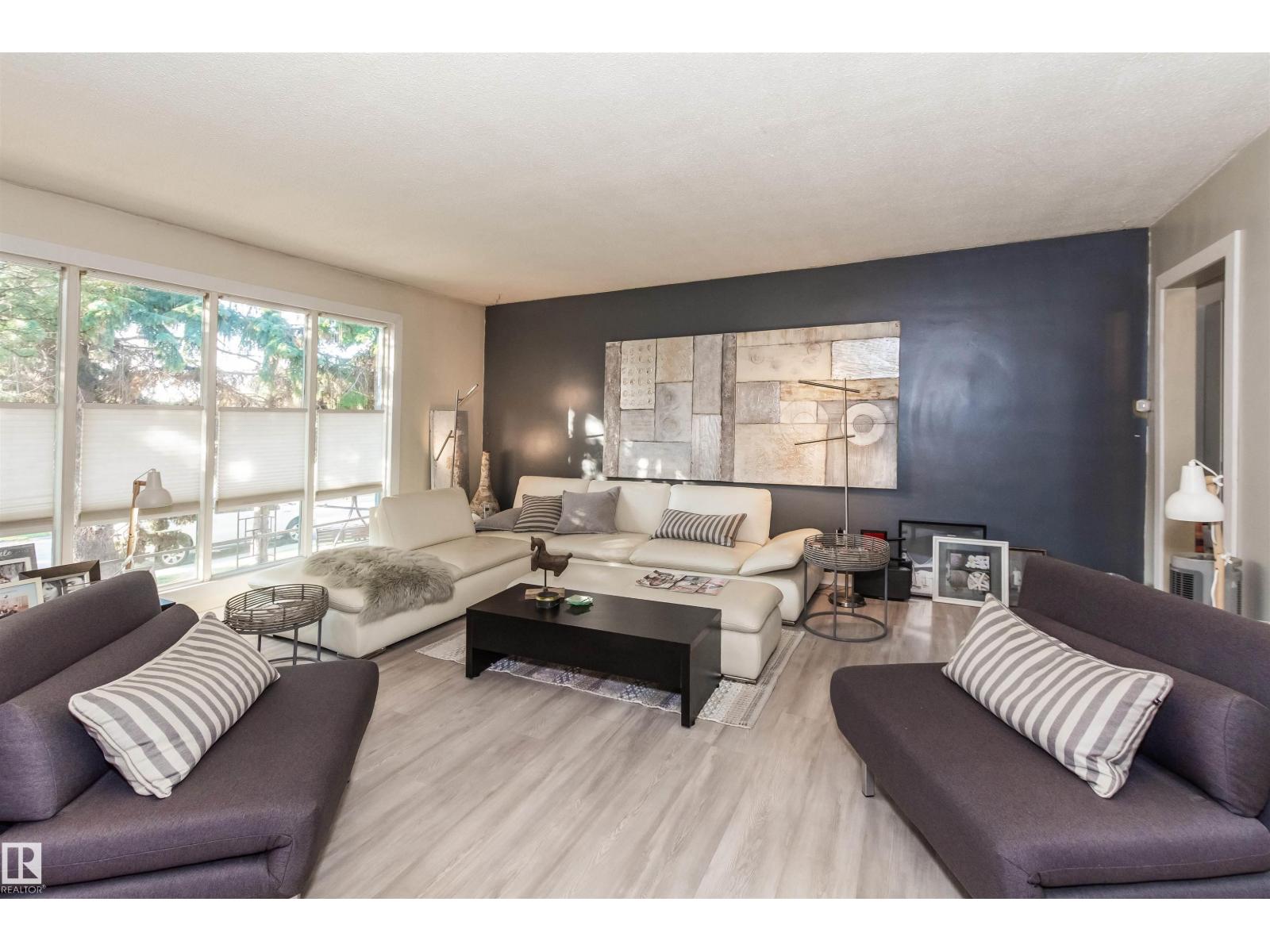 13208 128 Av Nw, Edmonton, Alberta  T5L 3H2 - Photo 3 - E4457608