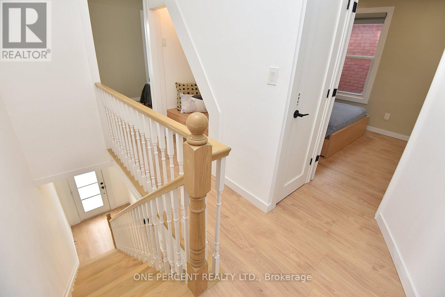 273 Robert Street, Hamilton, Ontario  L8L 2R5 - Photo 13 - X12346284