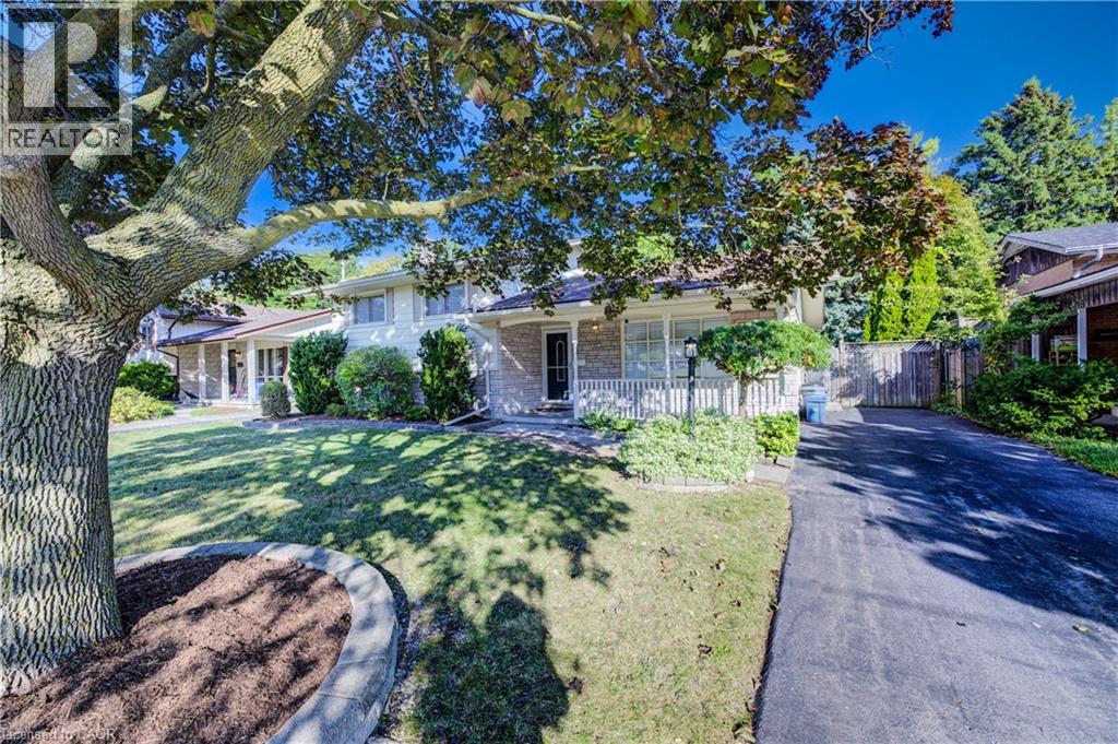 211 Village Road, Kitchener, Ontario  N2M 4L3 - Photo 2 - 40769373