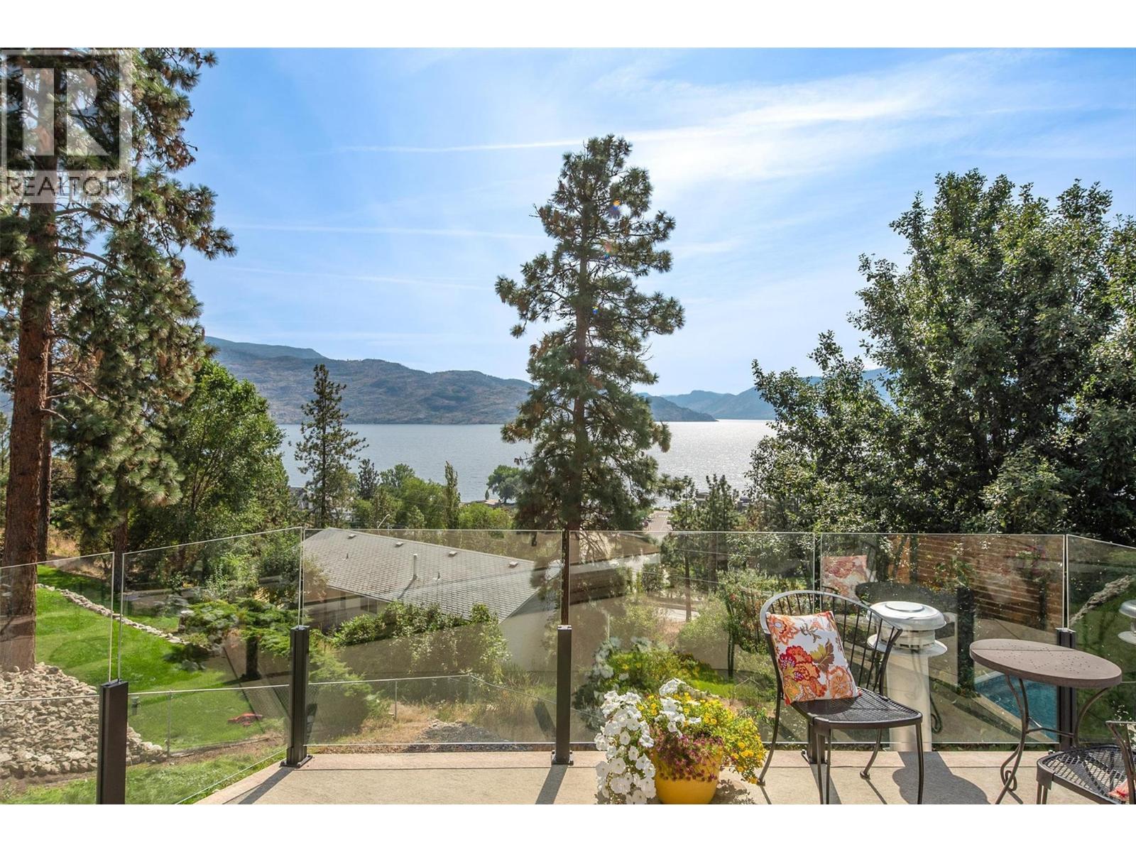 4185 3rd Avenue Peachland Photo 15