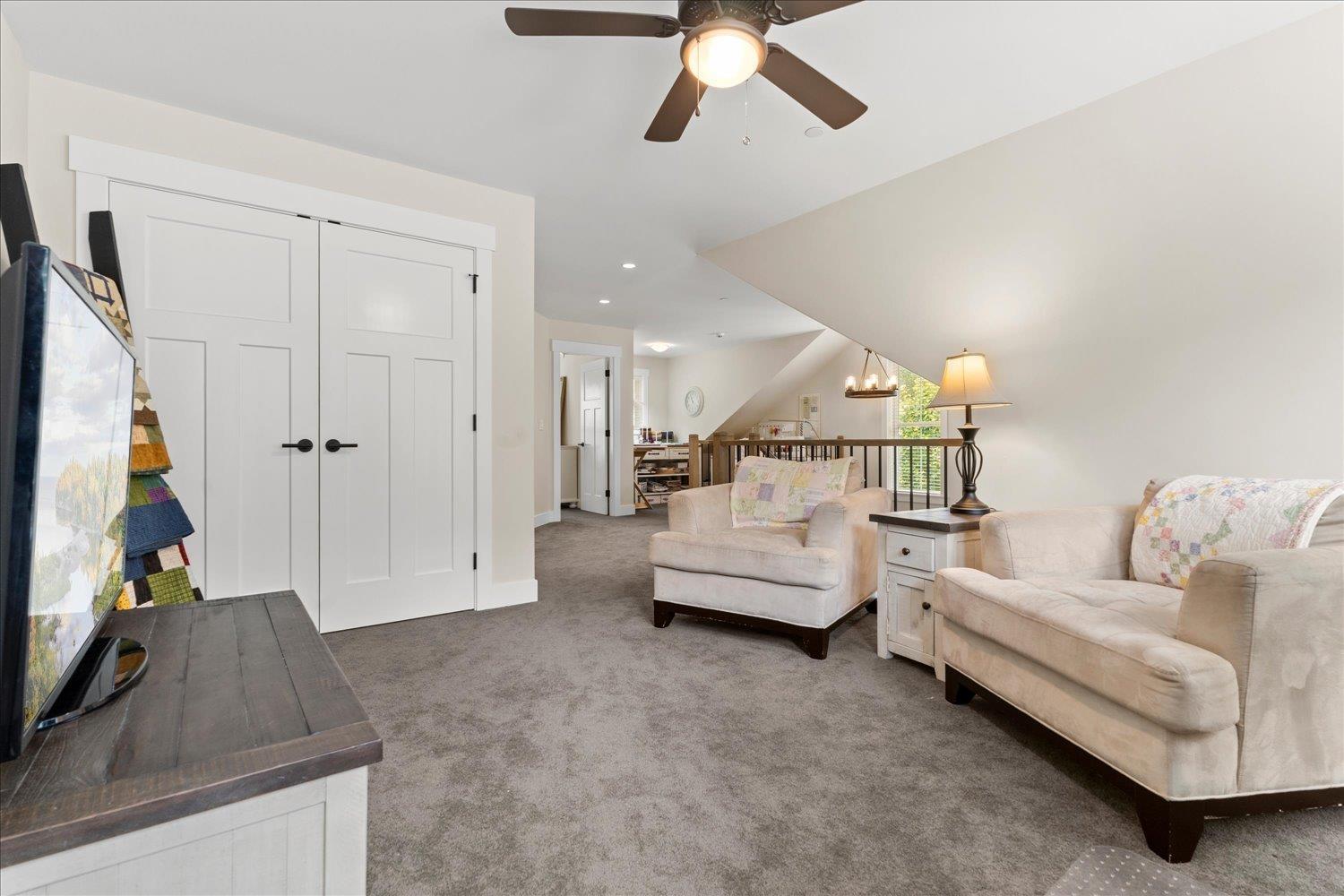 43414 Creekside Circle, Cultus Lake South, Lindell Beach, British Columbia  V2R 0Z4 - Photo 23 - R3047371