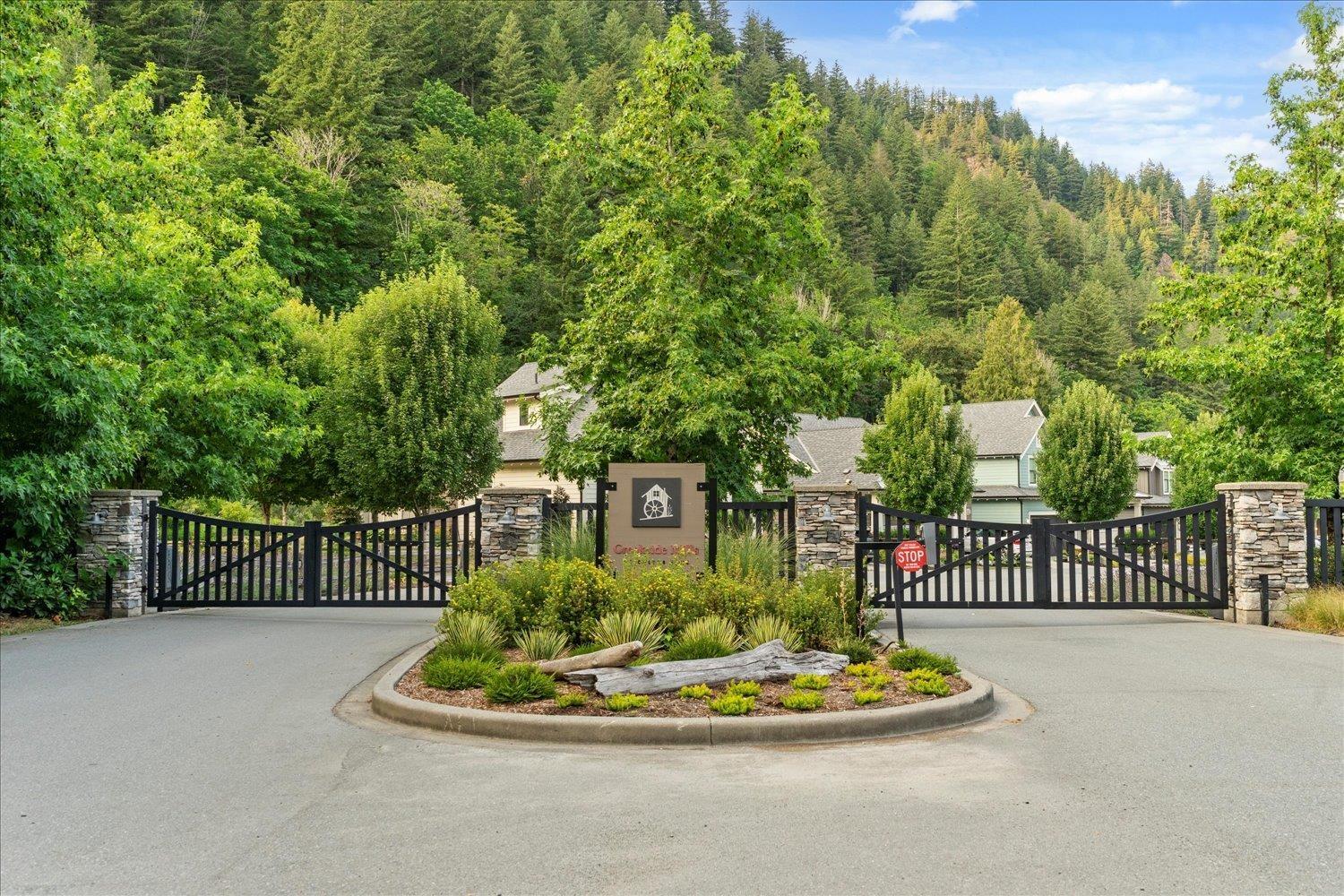 43414 Creekside Circle, Cultus Lake South, Lindell Beach, British Columbia  V2R 0Z4 - Photo 37 - R3047371
