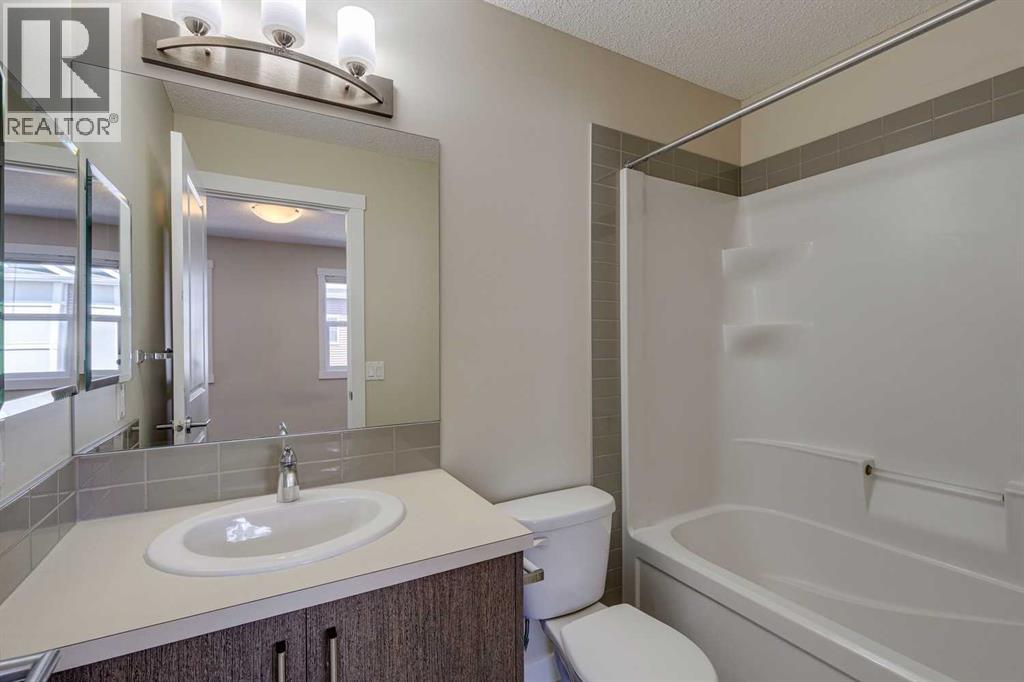 605, 1225 Kings Heights Way Se, Airdrie, Alberta  T4A 0T7 - Photo 30 - A2253218