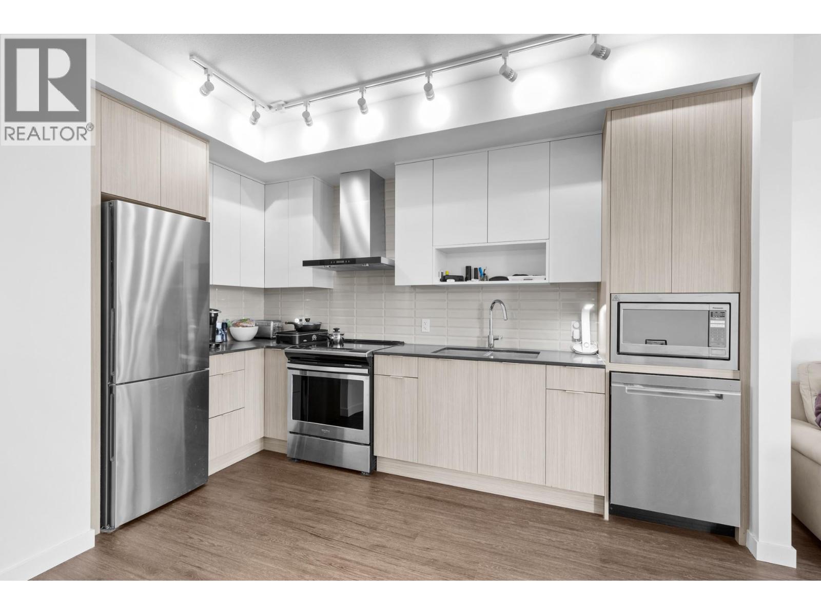 1800 Richter Street Unit# PH3 Lot# SL 44 Kelowna Photo 7