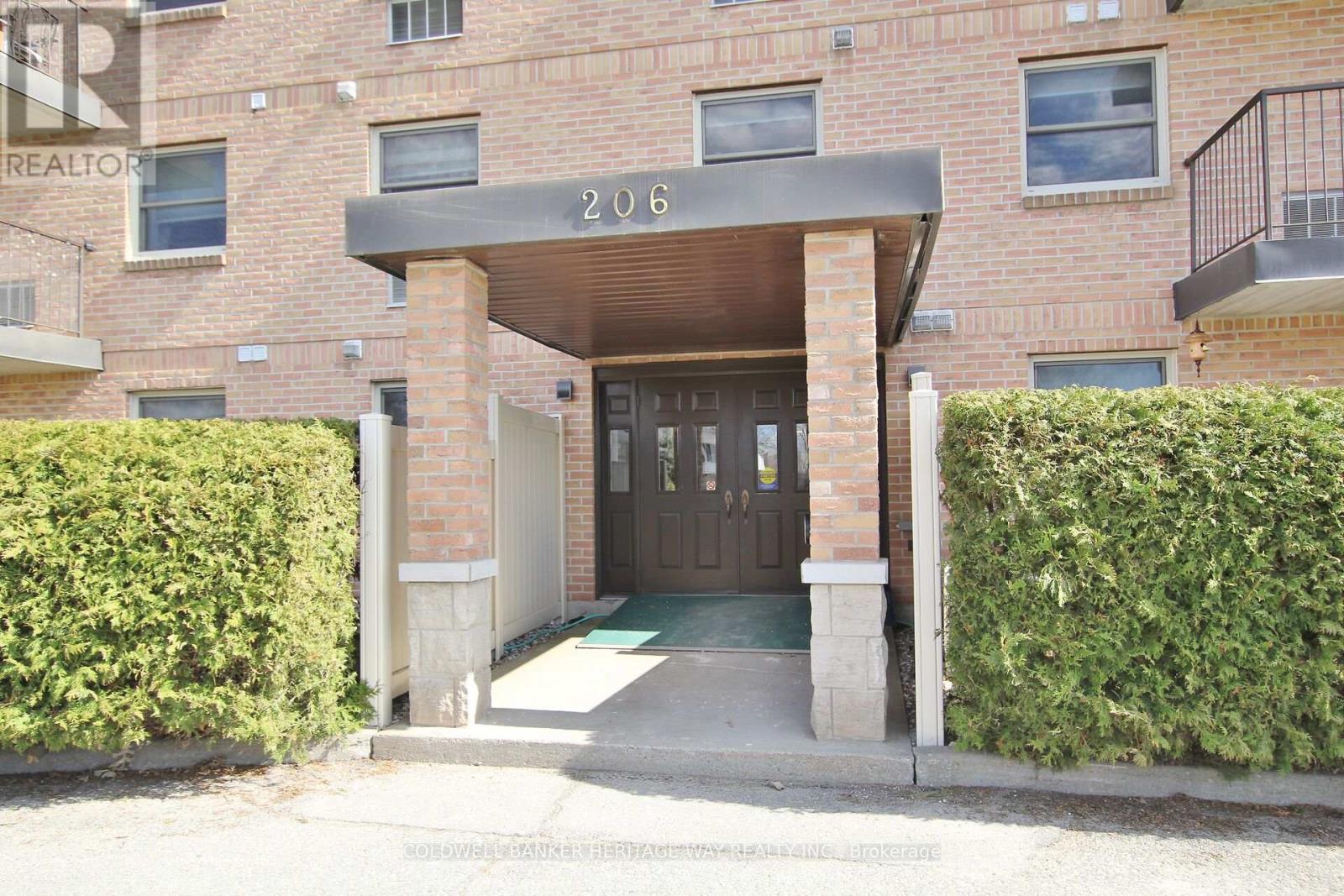 405 - 206 Woodward Street, Carleton Place, Ontario  K7C 4E9 - Photo 4 - X12401490