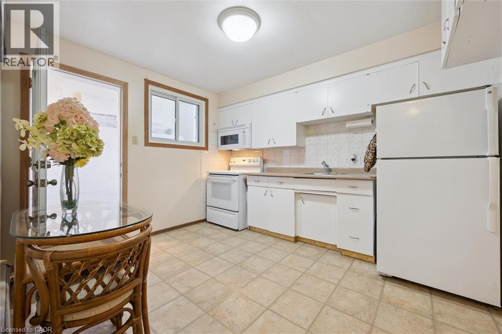 136 Fairway Road N, Kitchener, Ontario  N2A 2N6 - Photo 26 - 40769268
