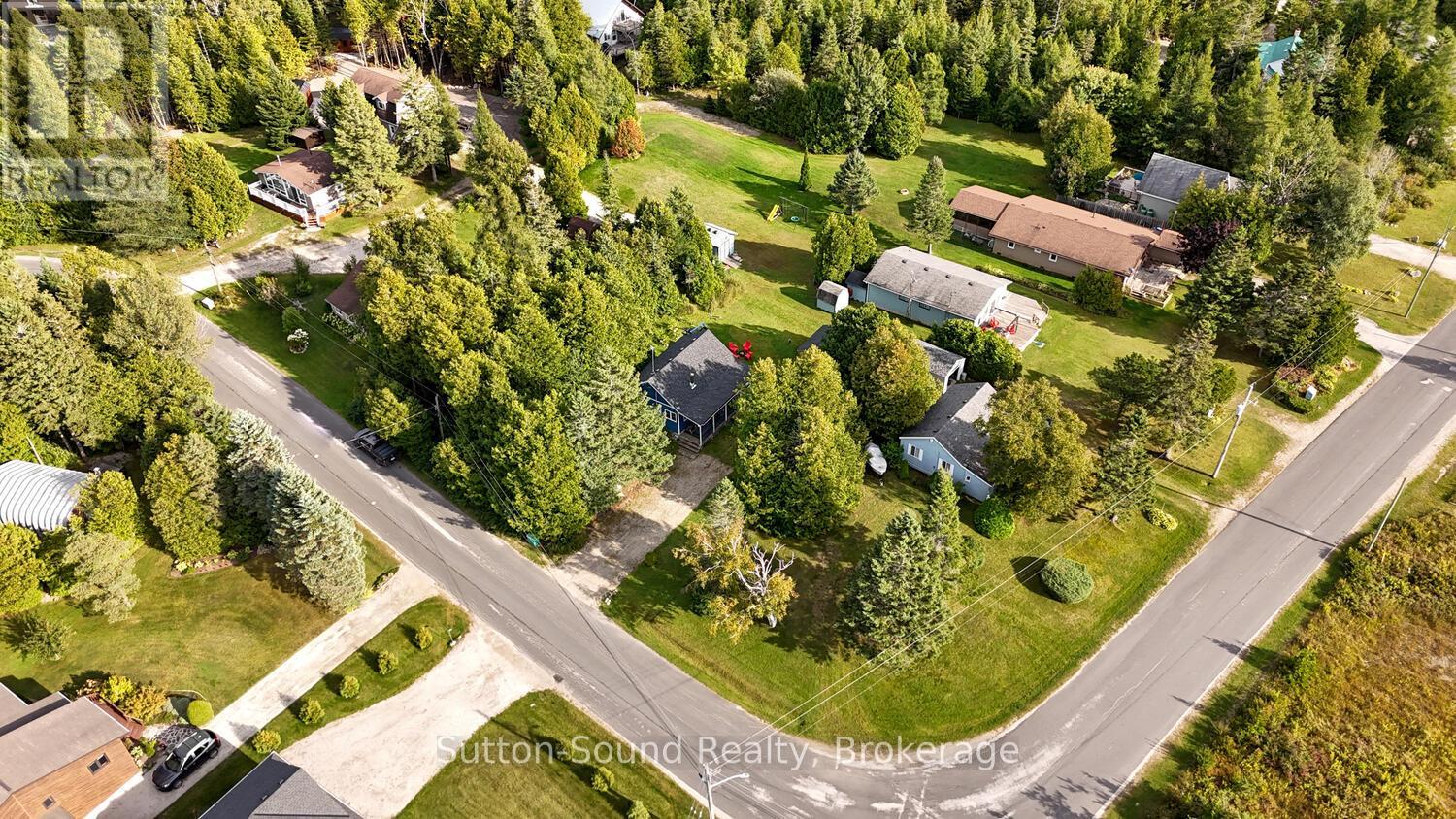 871 Pike Bay Road, Northern Bruce Peninsula, Ontario  N0H 2T0 - Photo 25 - X12400301