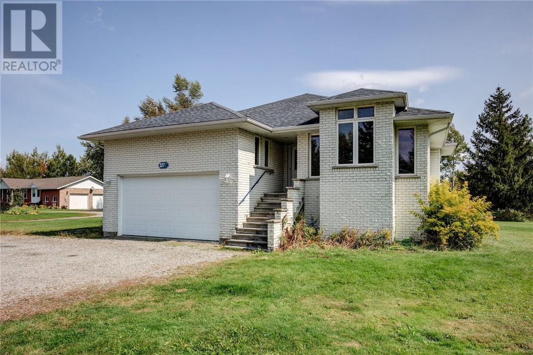 2277 Fire Route P, Azilda, Ontario  P0M 1B0 - Photo 2 - 2124675