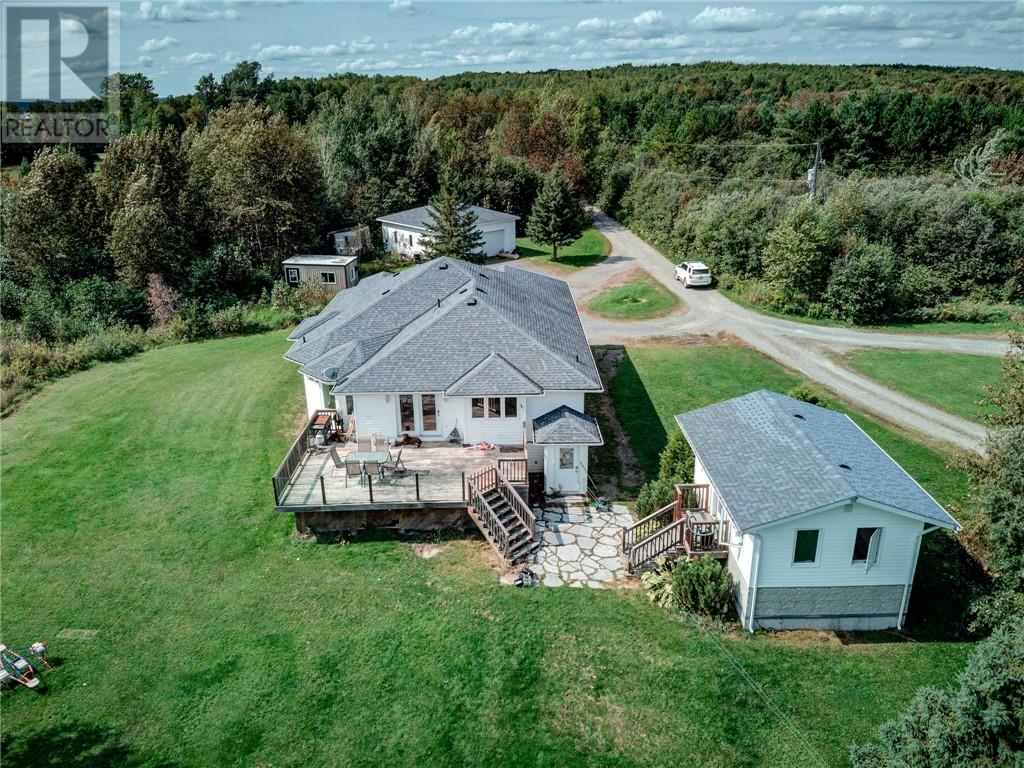 2277 Fire Route P, Azilda, Ontario  P0M 1B0 - Photo 31 - 2124675